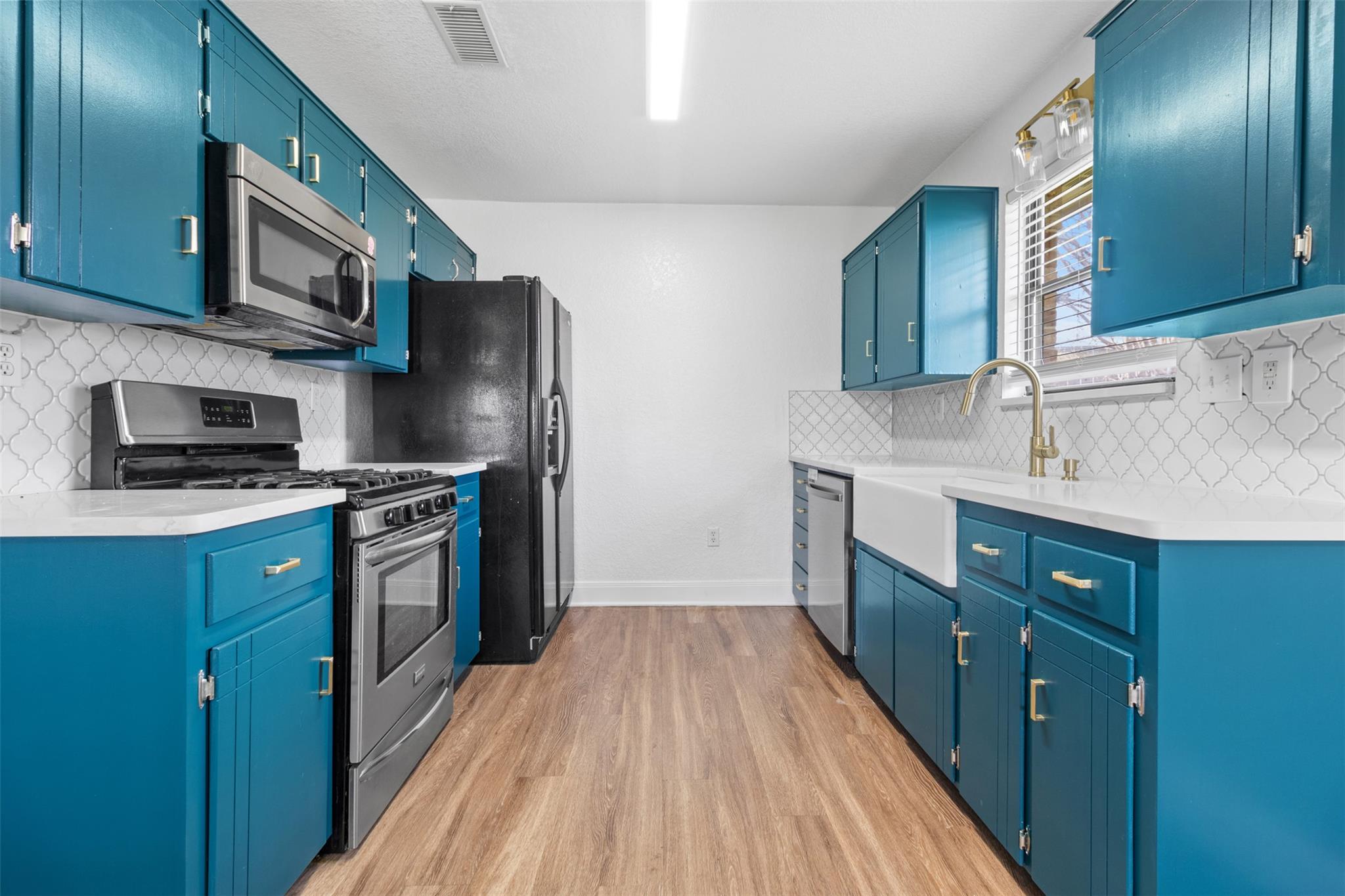 130 Jordan Loop Property Photo 10