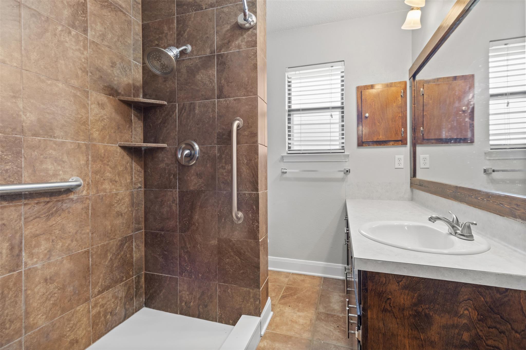 130 Jordan Loop Property Photo 16
