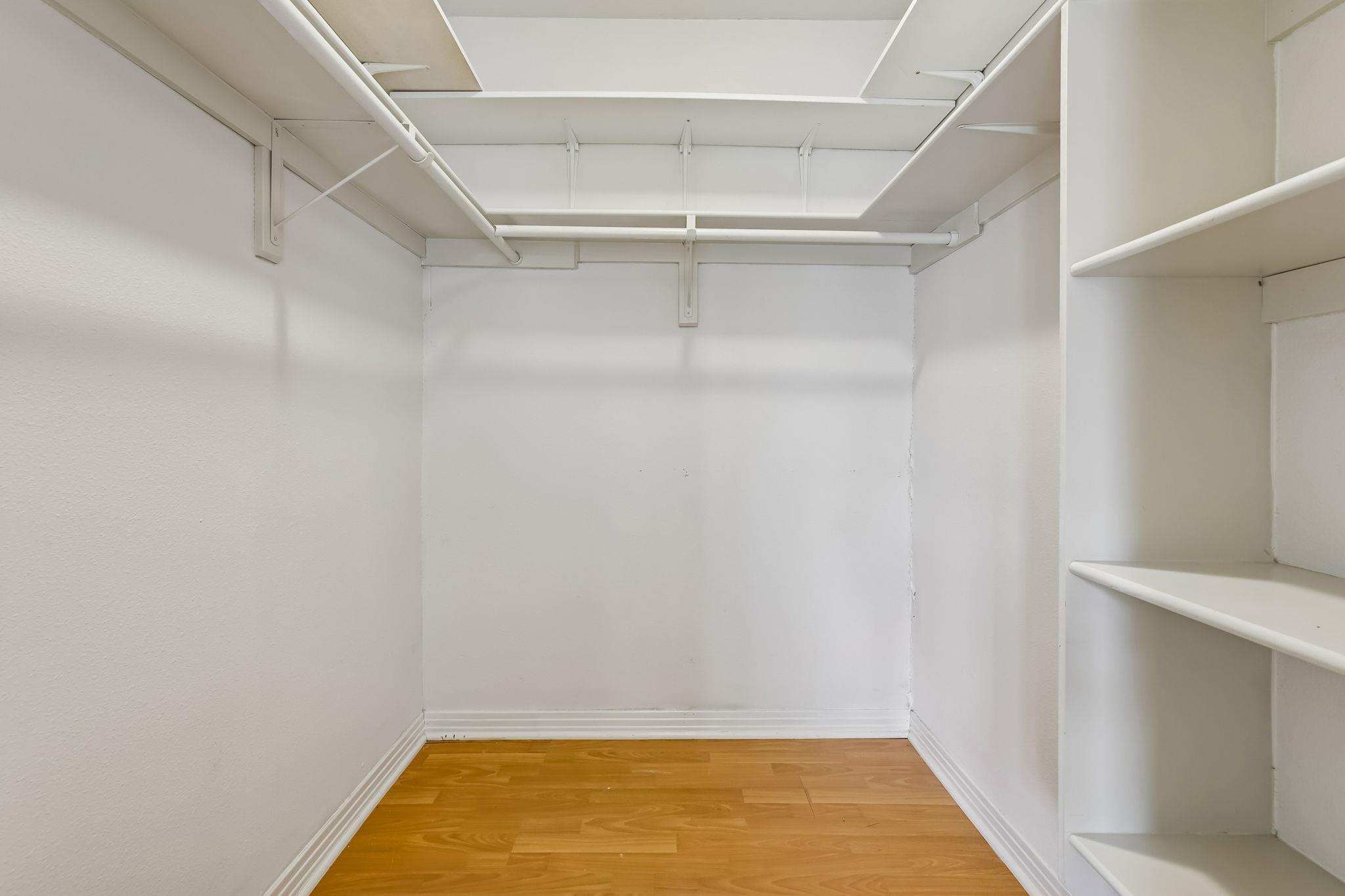 2021 Bluebonnet Ln #210 Property Photo 17