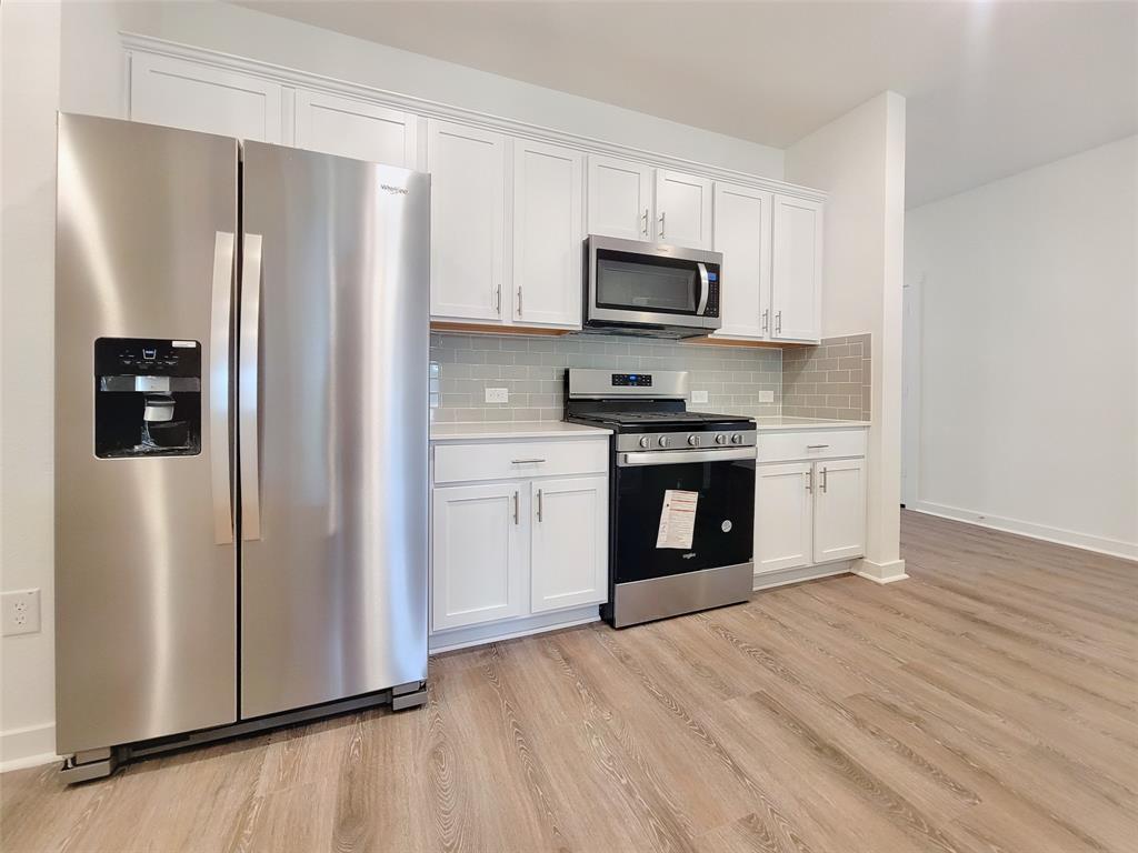 7501 Wheatgrass Path Property Photo 6