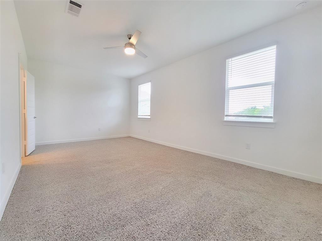 7501 Wheatgrass Path Property Photo 10