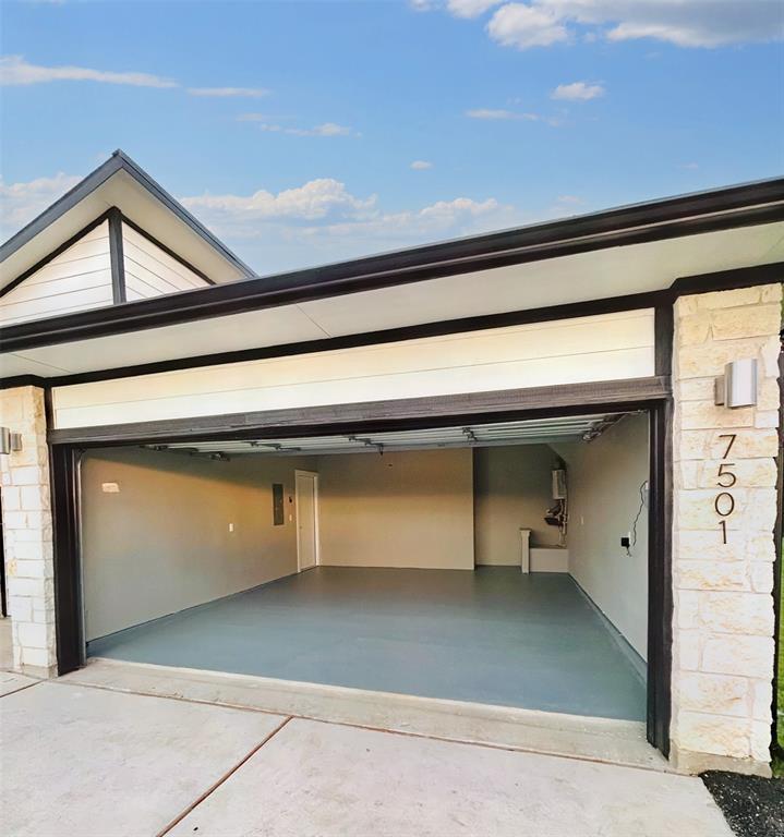 7501 Wheatgrass Path Property Photo 19