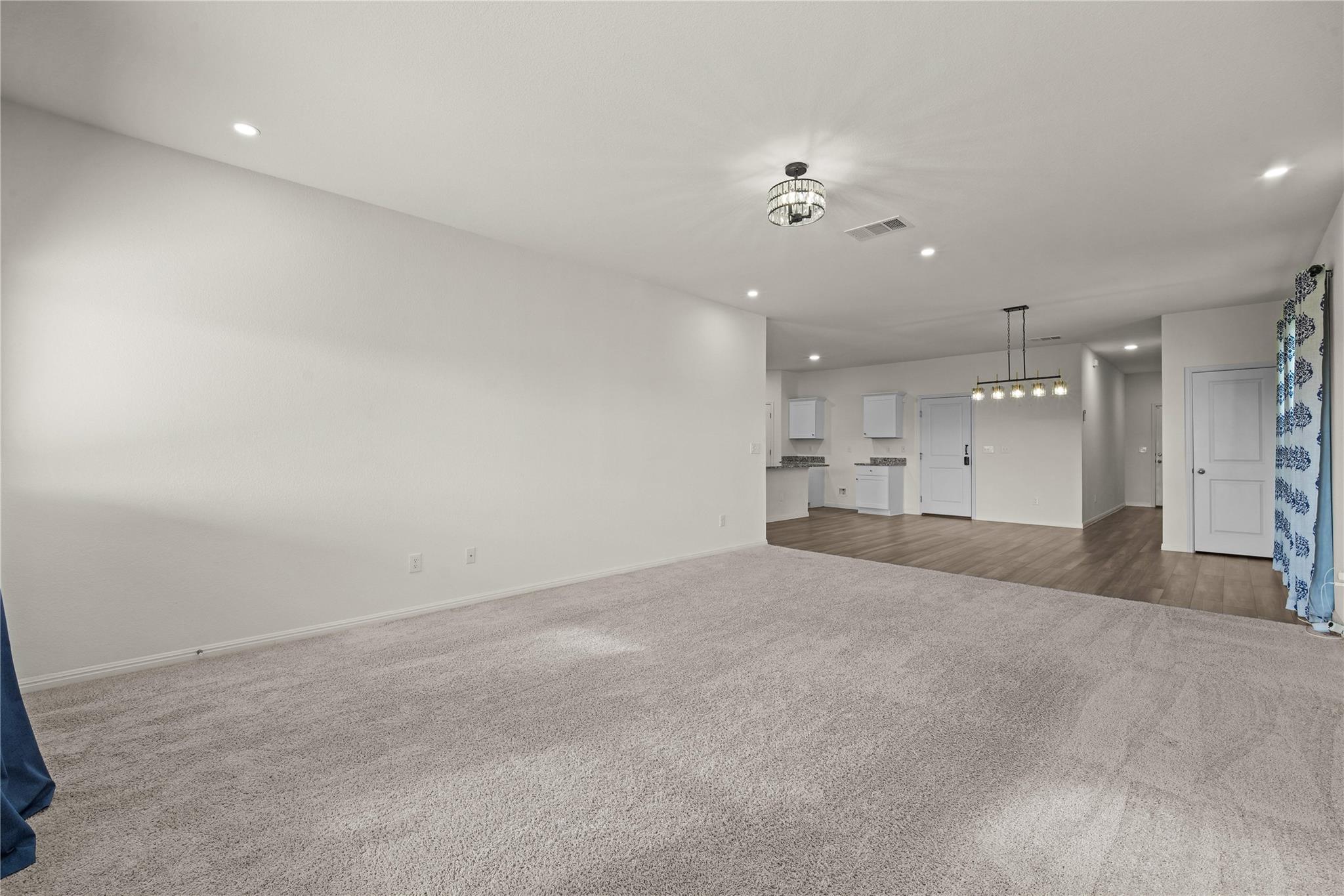 305 Red Fish Ln Property Photo 10
