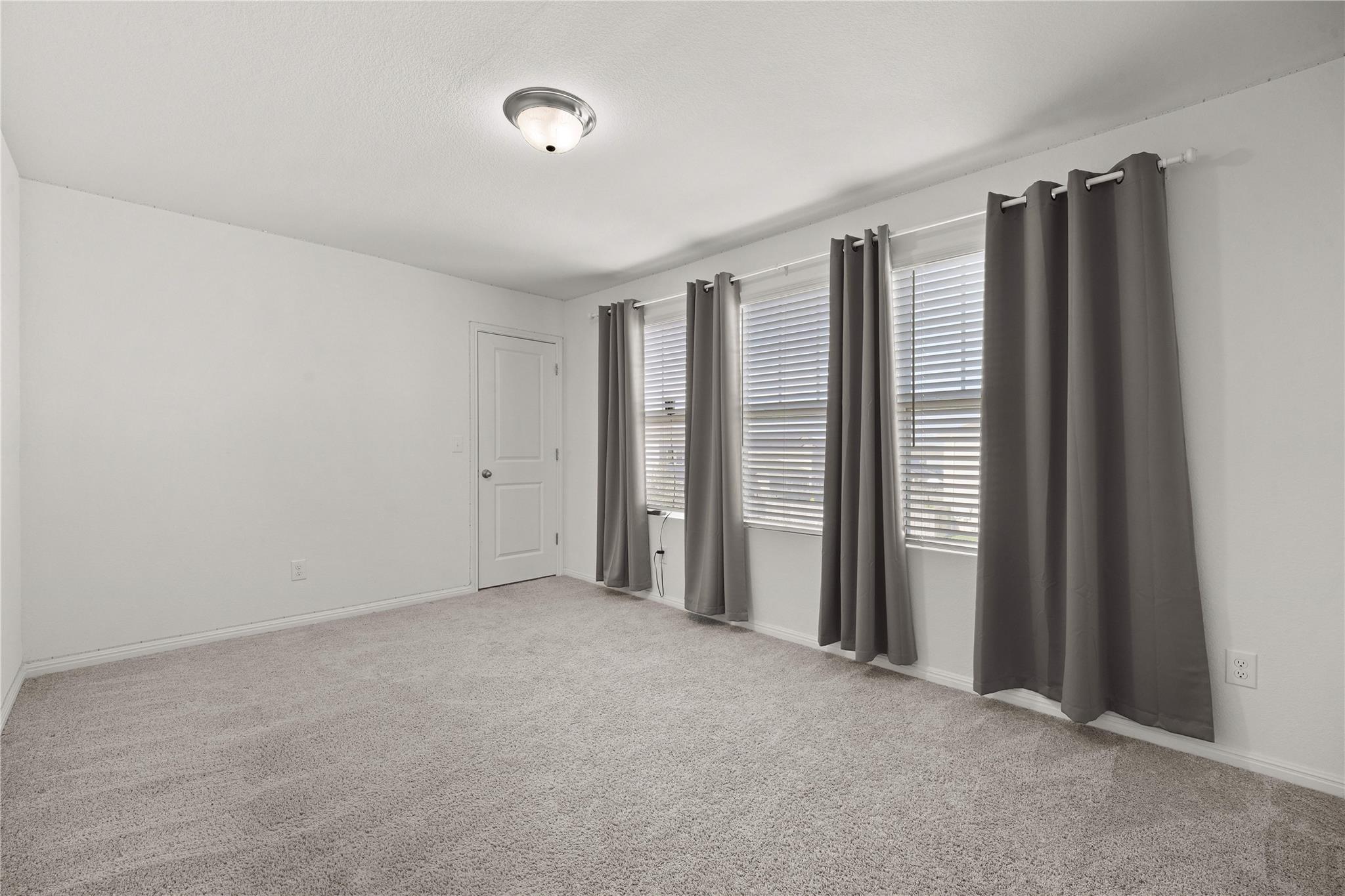 305 Red Fish Ln Property Photo 17