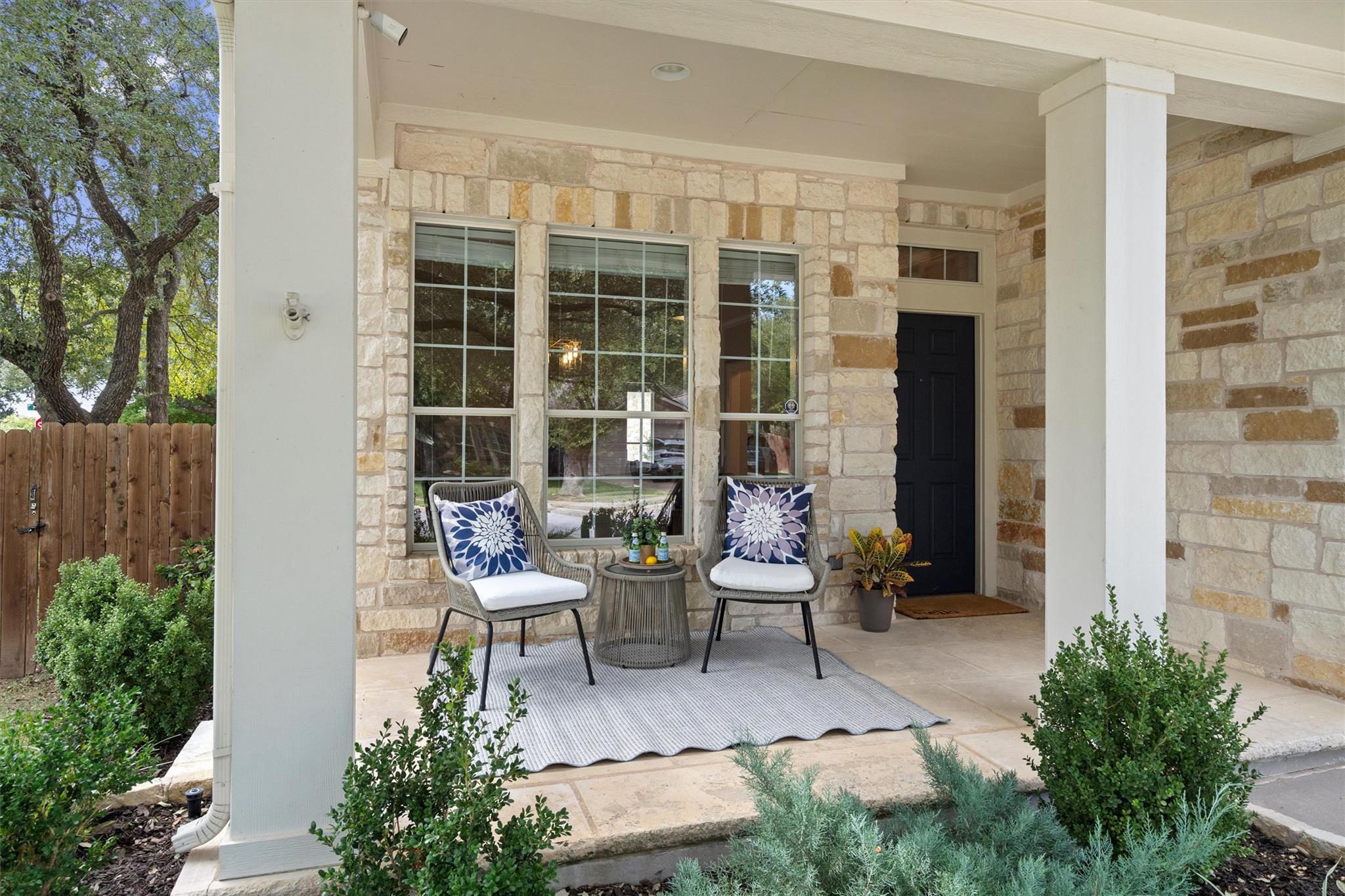 3228 Pine Needle Cv Property Photo 2