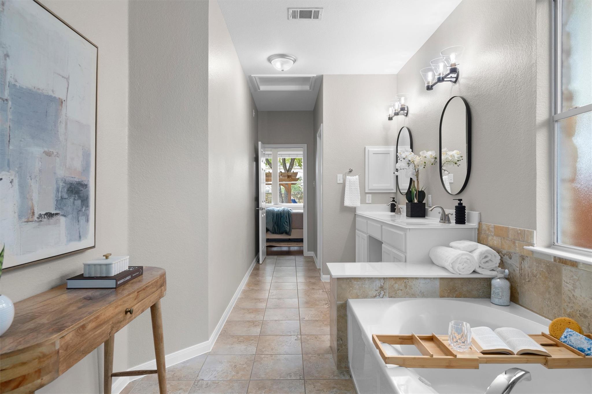 3228 Pine Needle Cv Property Photo 16