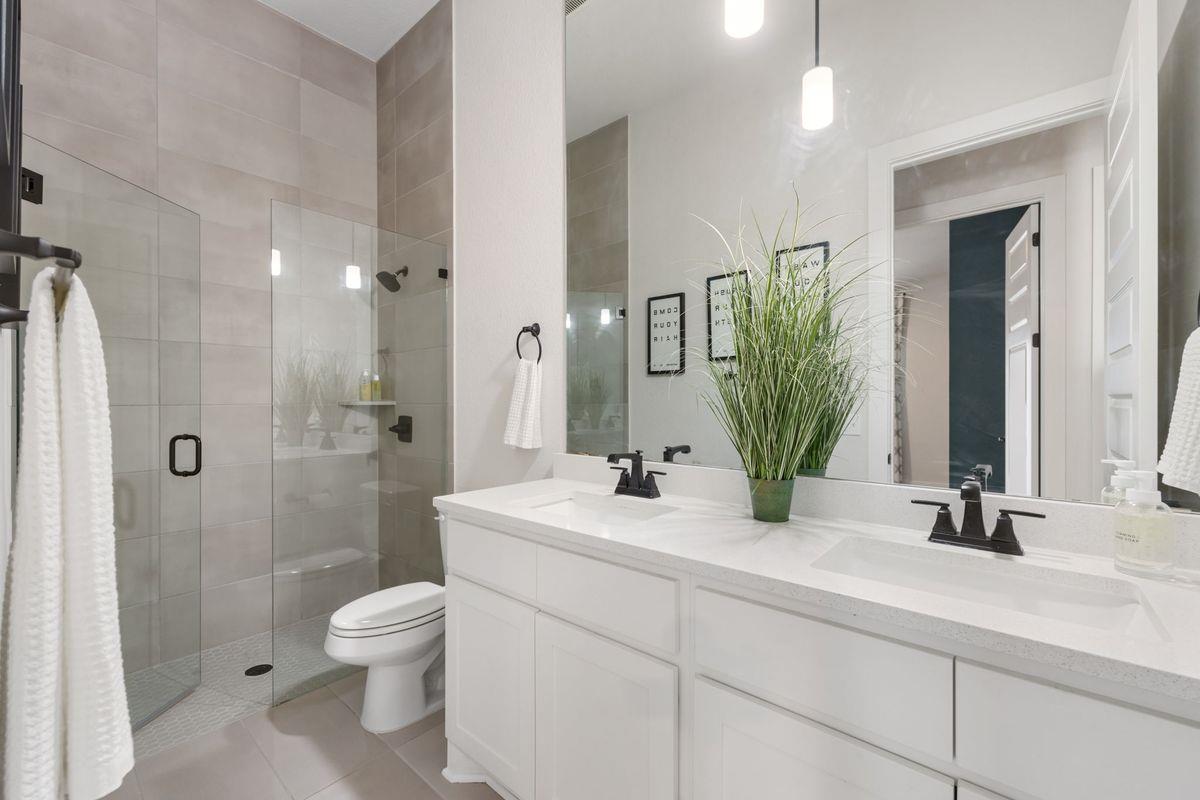16705 Adoro Dr Property Photo 23