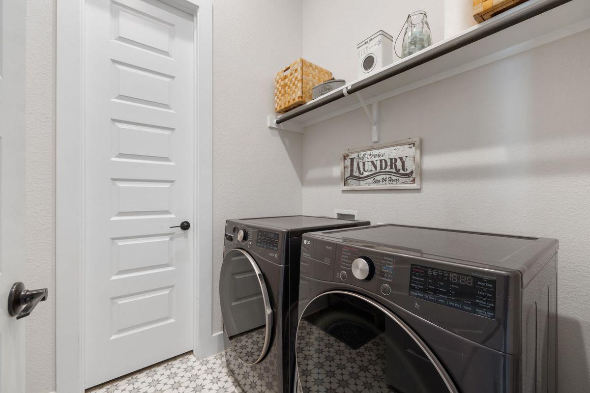 16705 Adoro Dr Property Photo 25