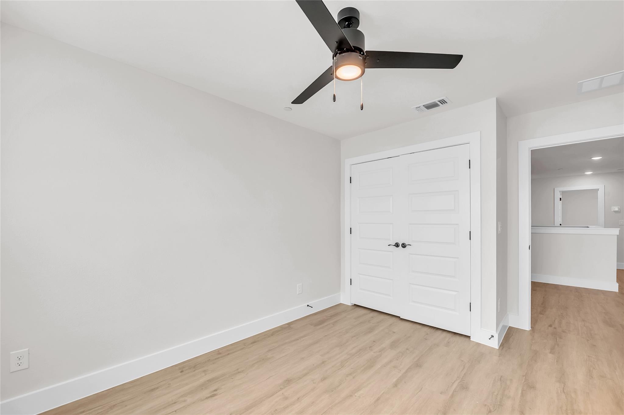 9312 Curious Squirrel St Property Photo 19