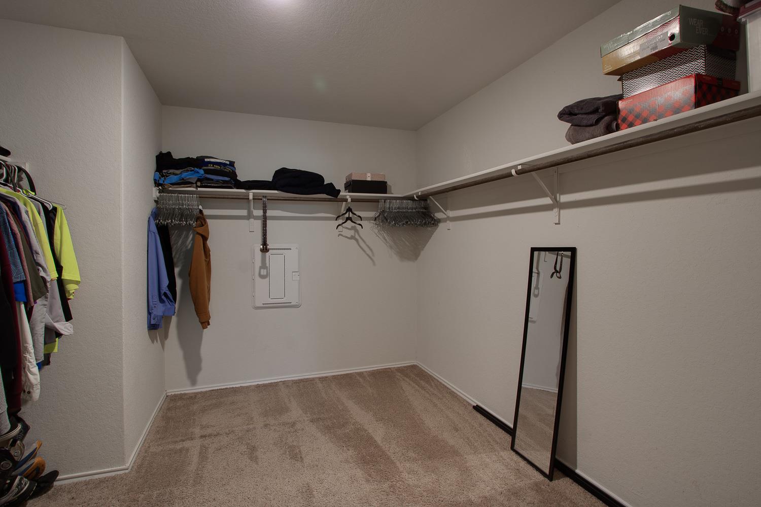 928 Adler Way Property Photo 16