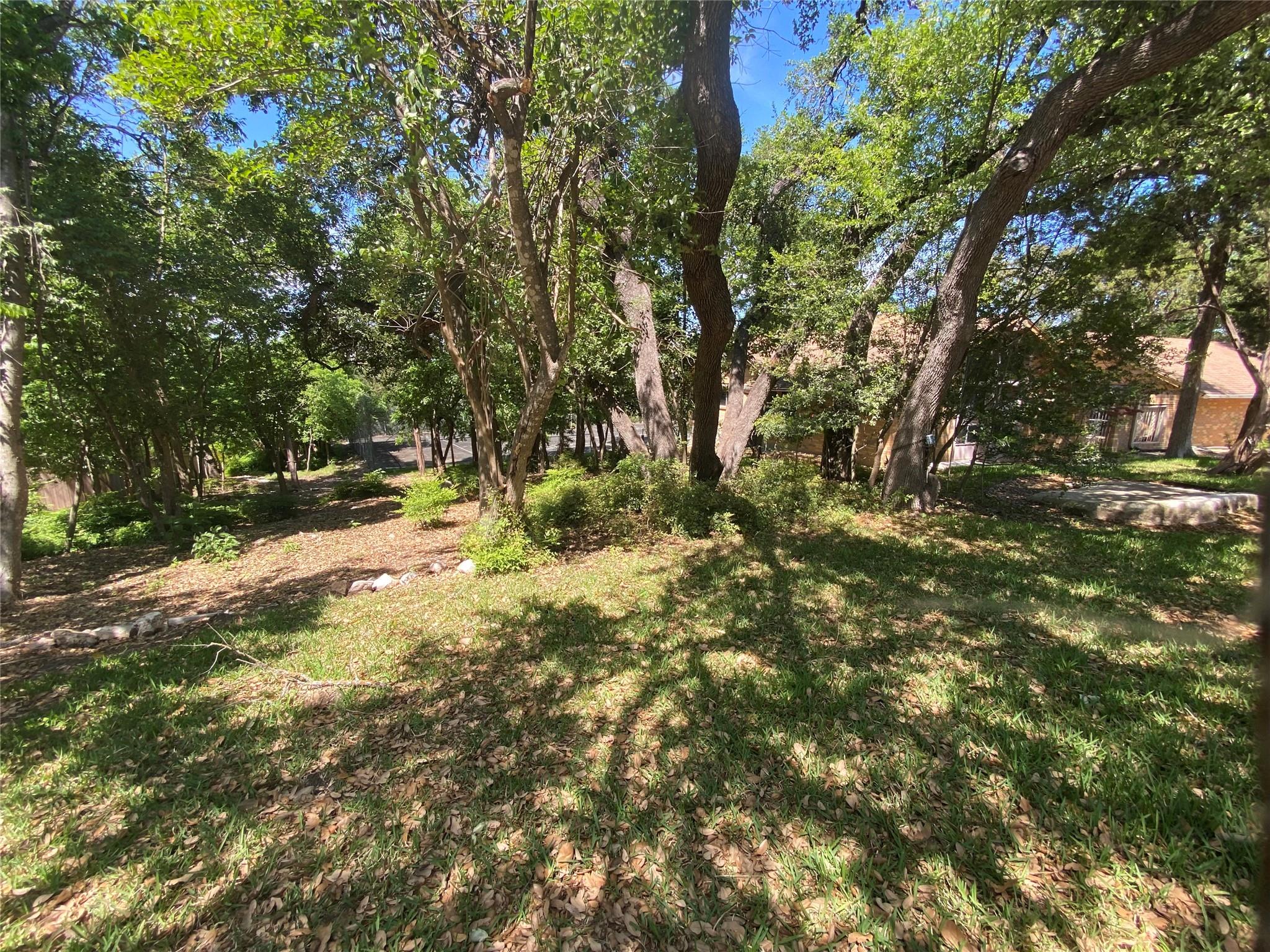 8910 Wildridge Dr Property Photo 13