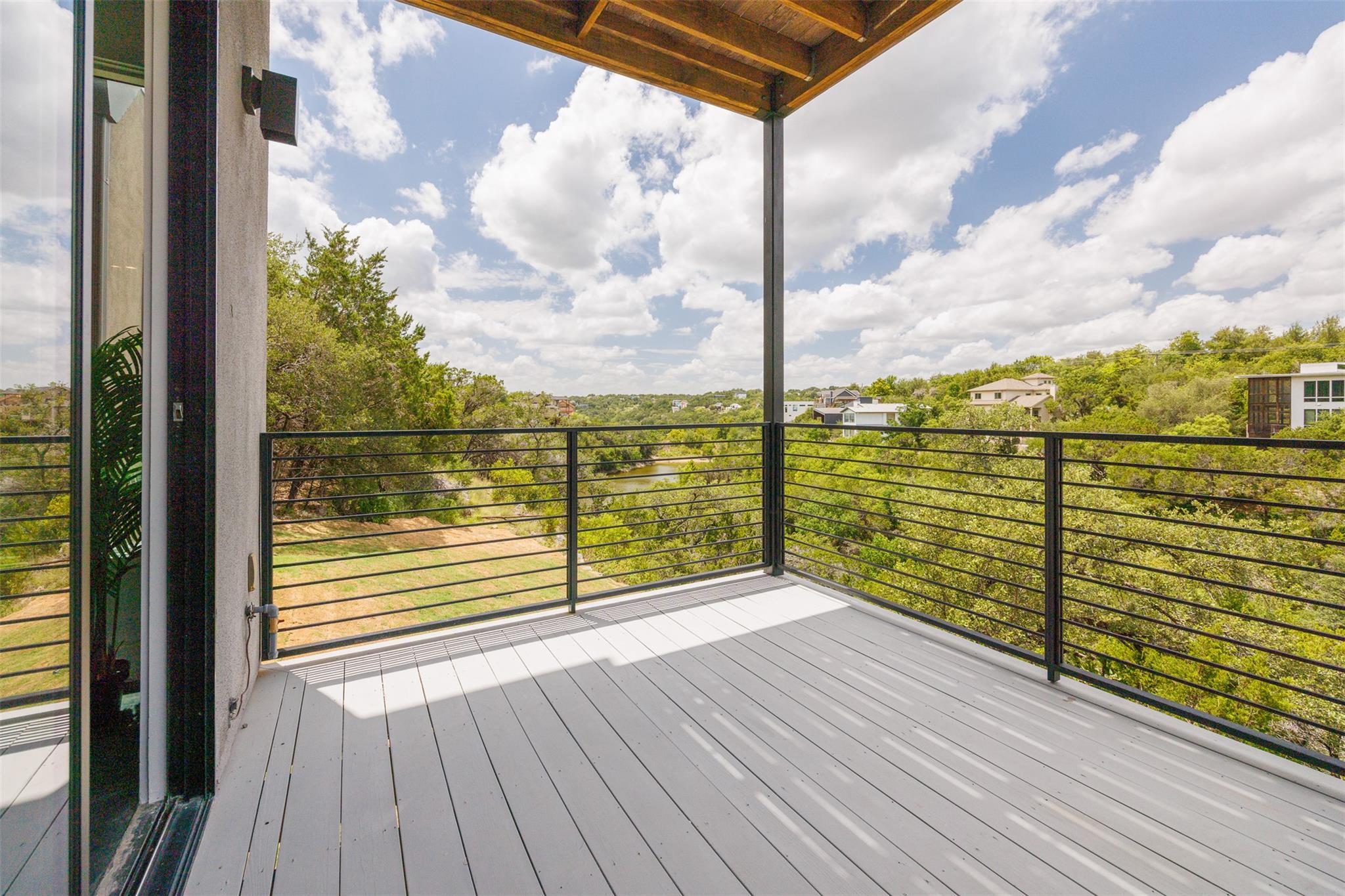 15040 Broken Bow Trl Property Photo 6
