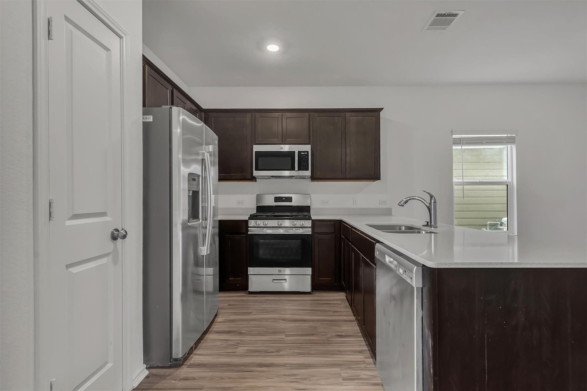 131 Soapstone Pass Property Photo 7