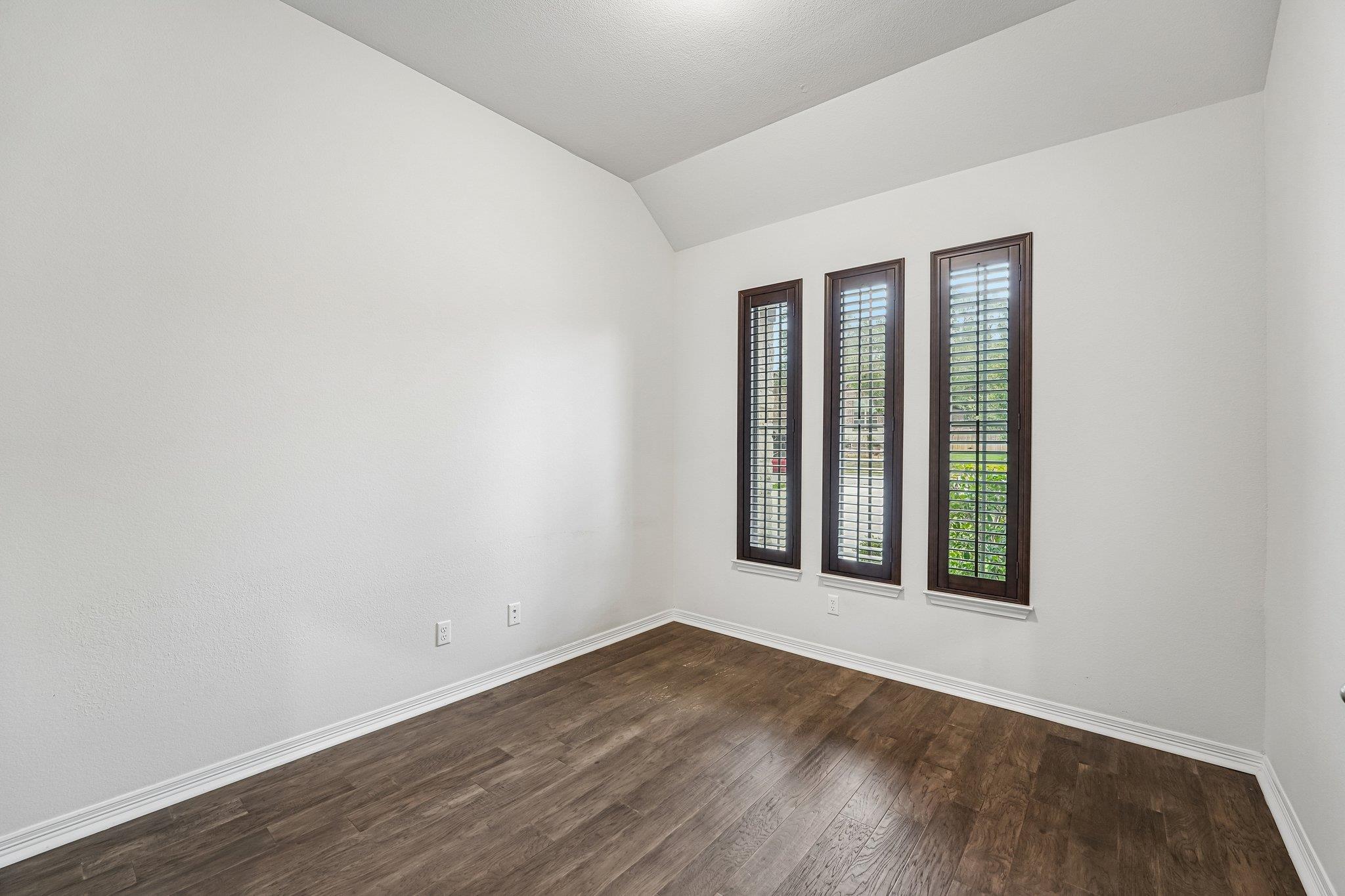 207 Mineral River Loop Property Photo 8