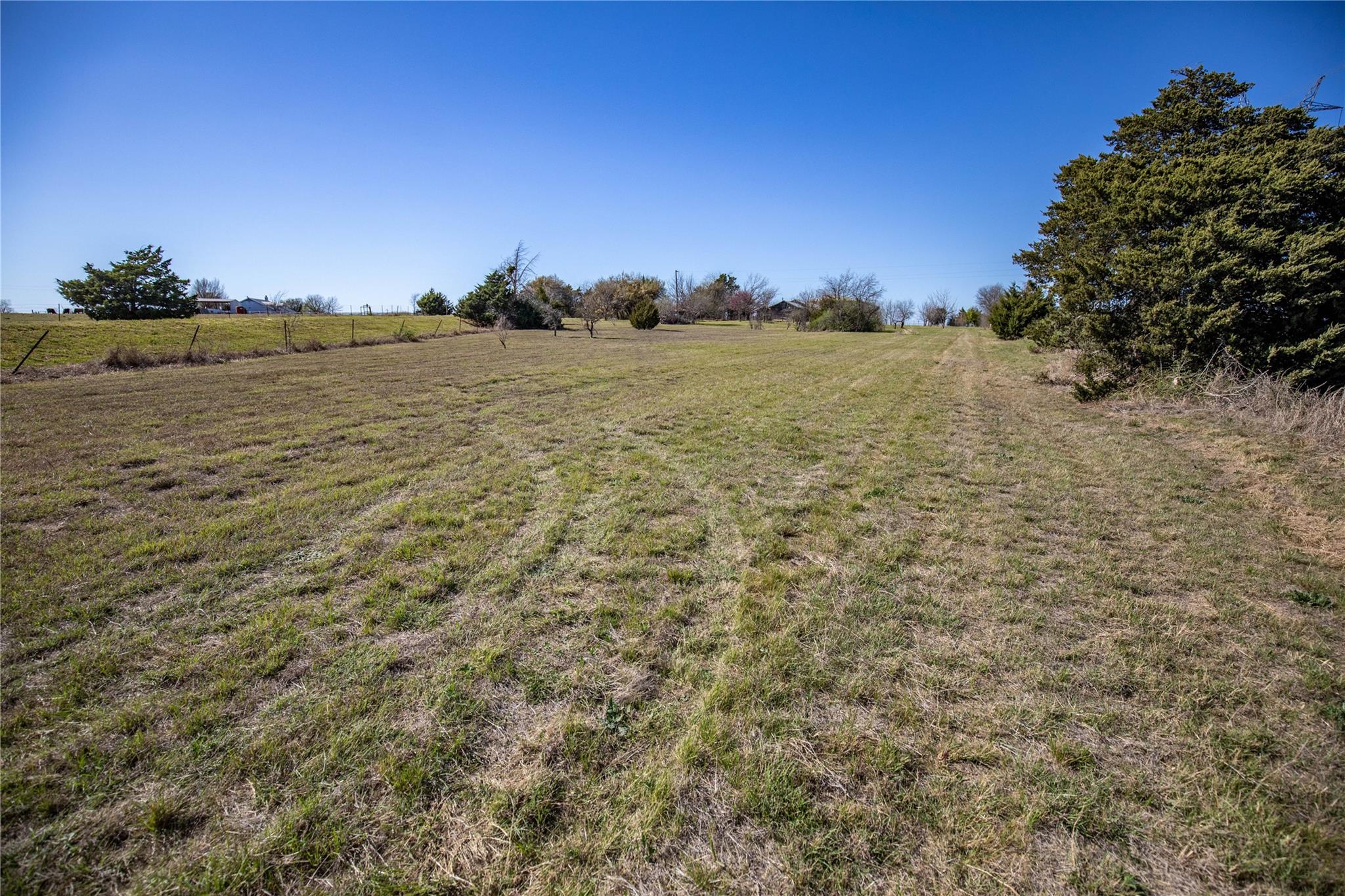 7835 Fm 972 Property Photo 25