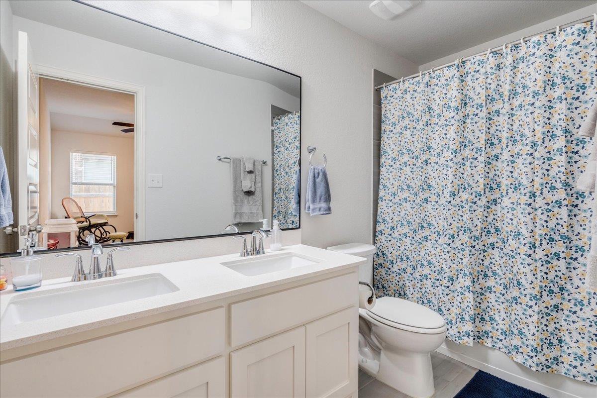 499 Coyote Creek Way Property Photo 27