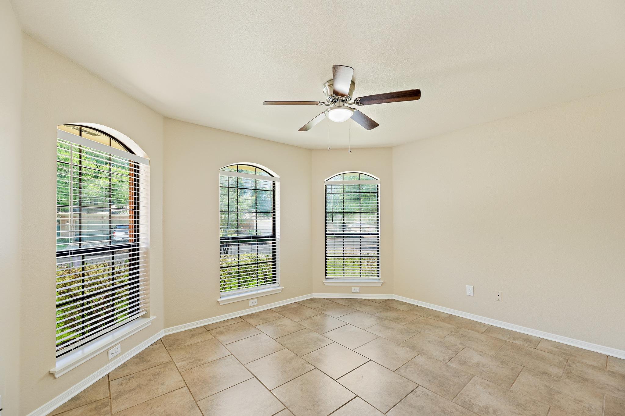 111 Stephen Ln Property Photo 20
