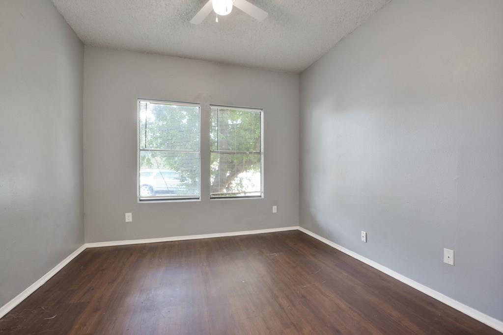 9506 Kempler Dr C Property Photo 11