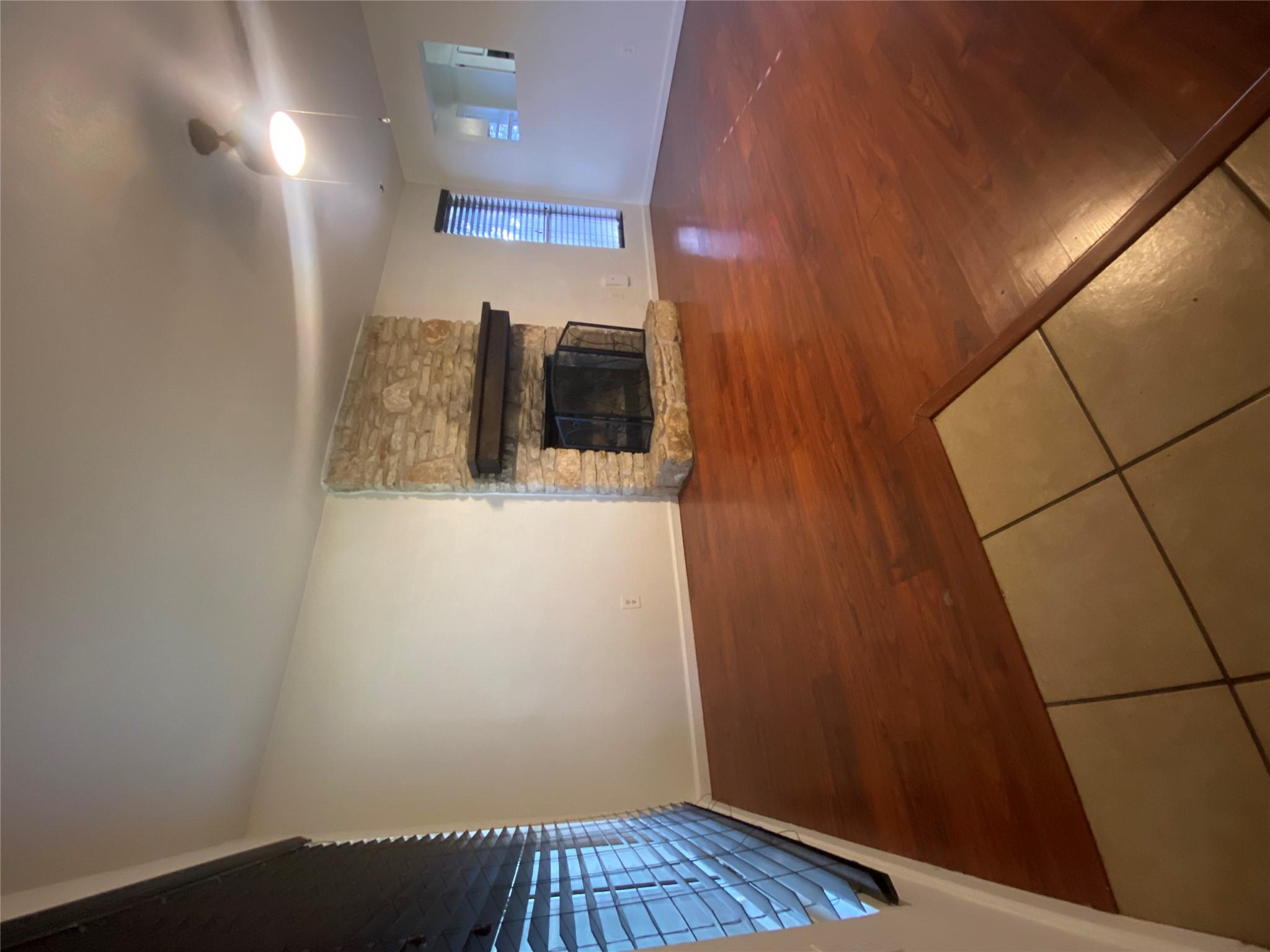 1508 No Mor Cv Property Photo 5