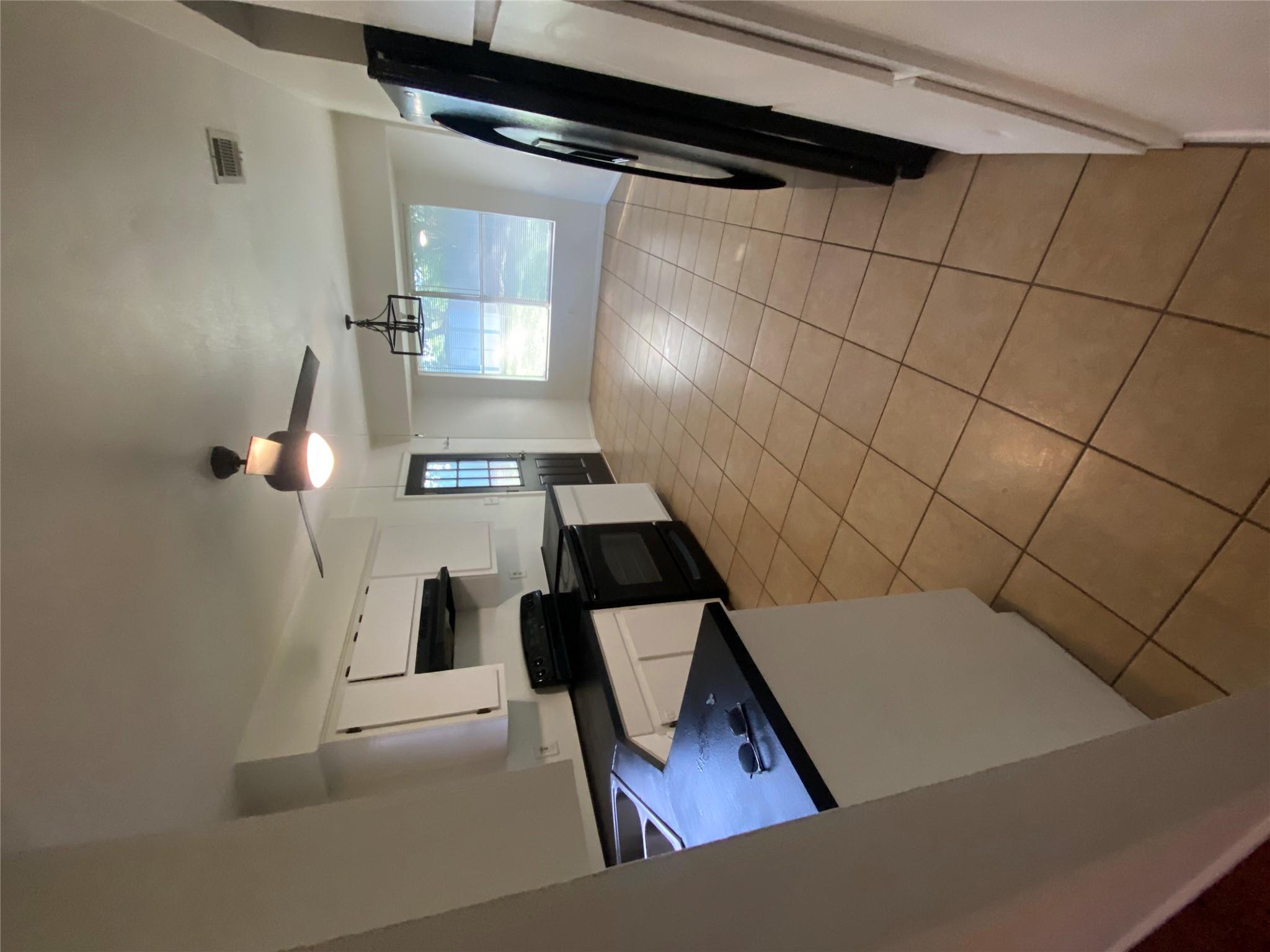 1508 No Mor Cv Property Photo 7