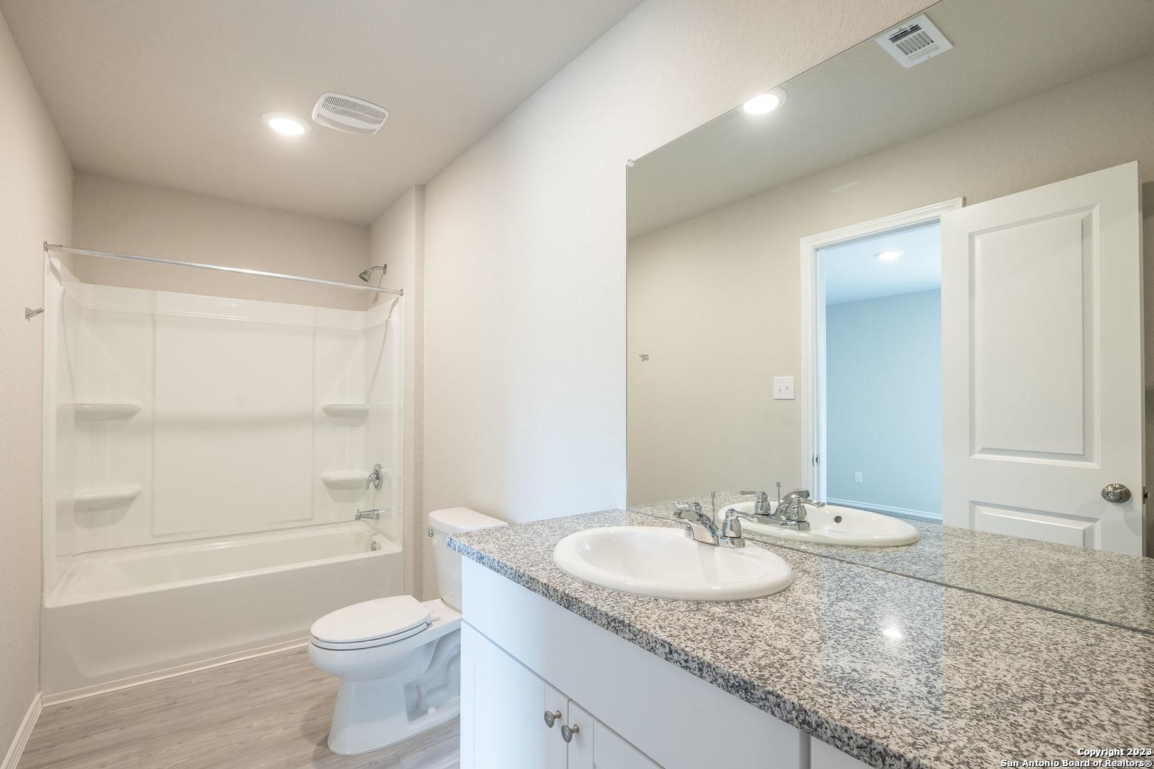2614 Pechora Pipit None Property Photo 11