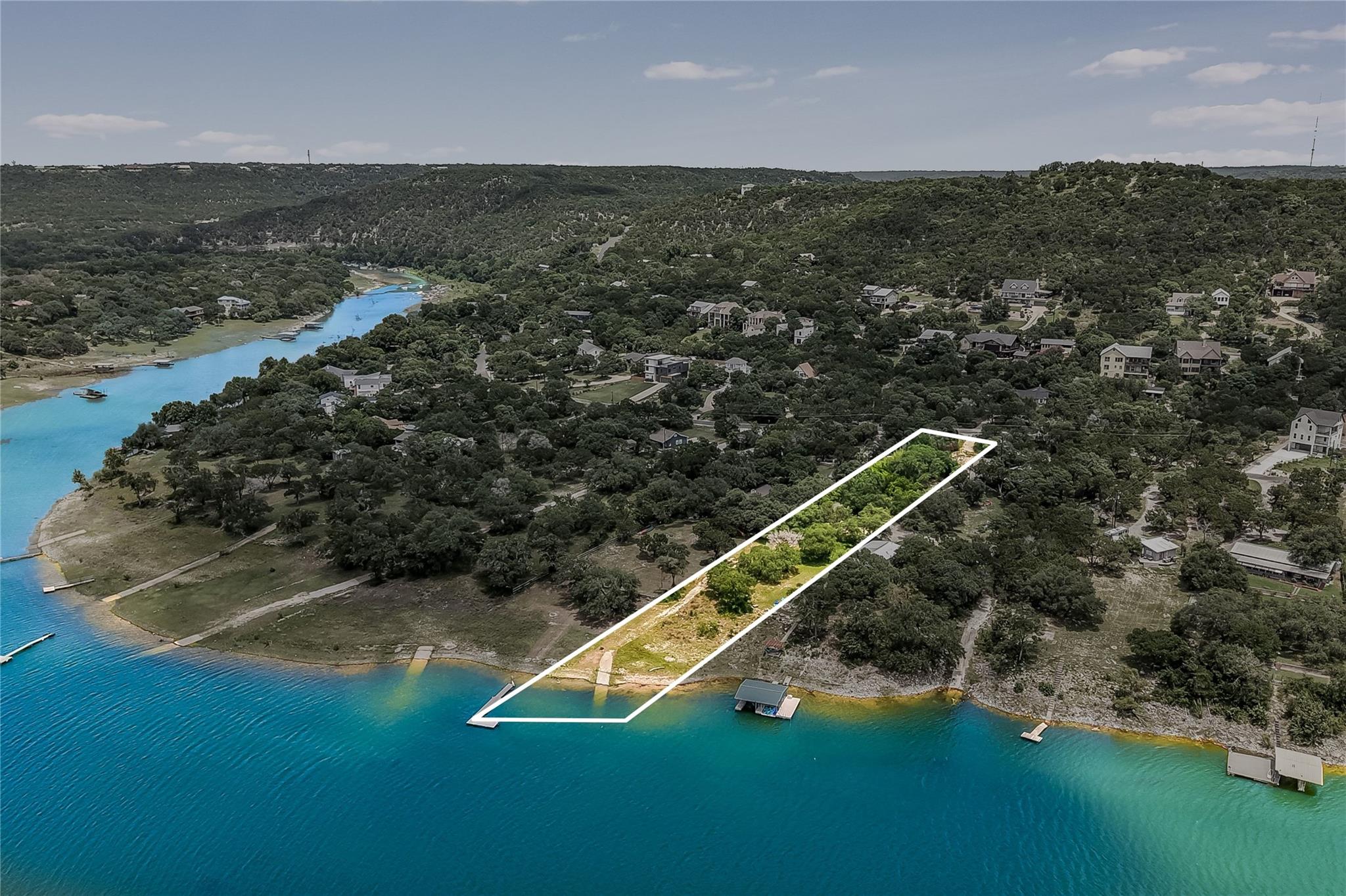 11104 Beach Rd Property Photo 1