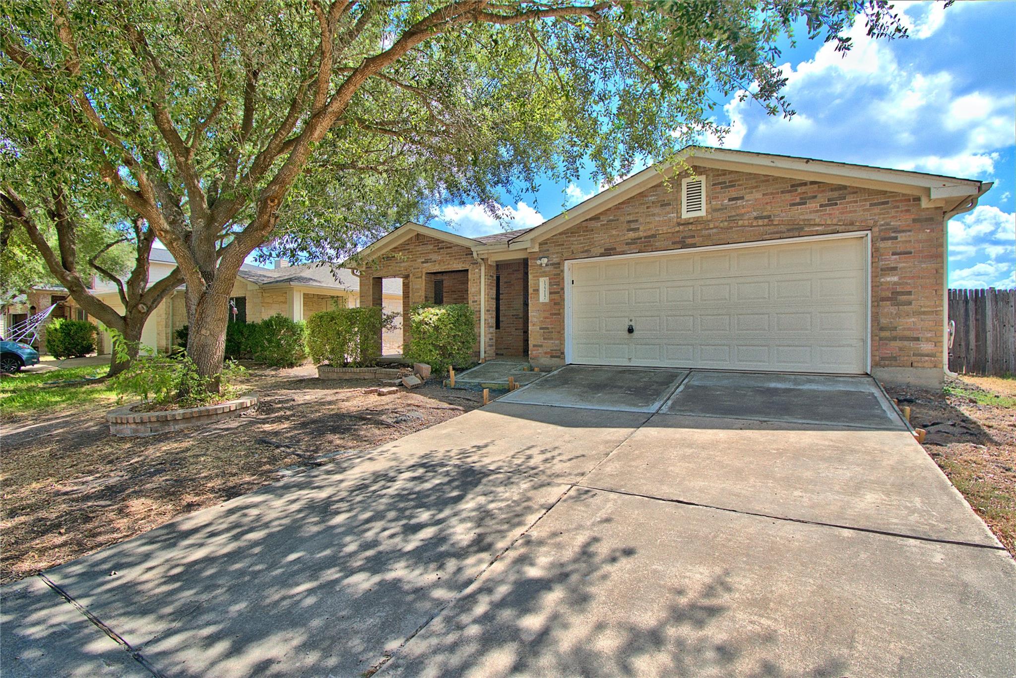 12217 Kilmartin Ln Property Photo 1