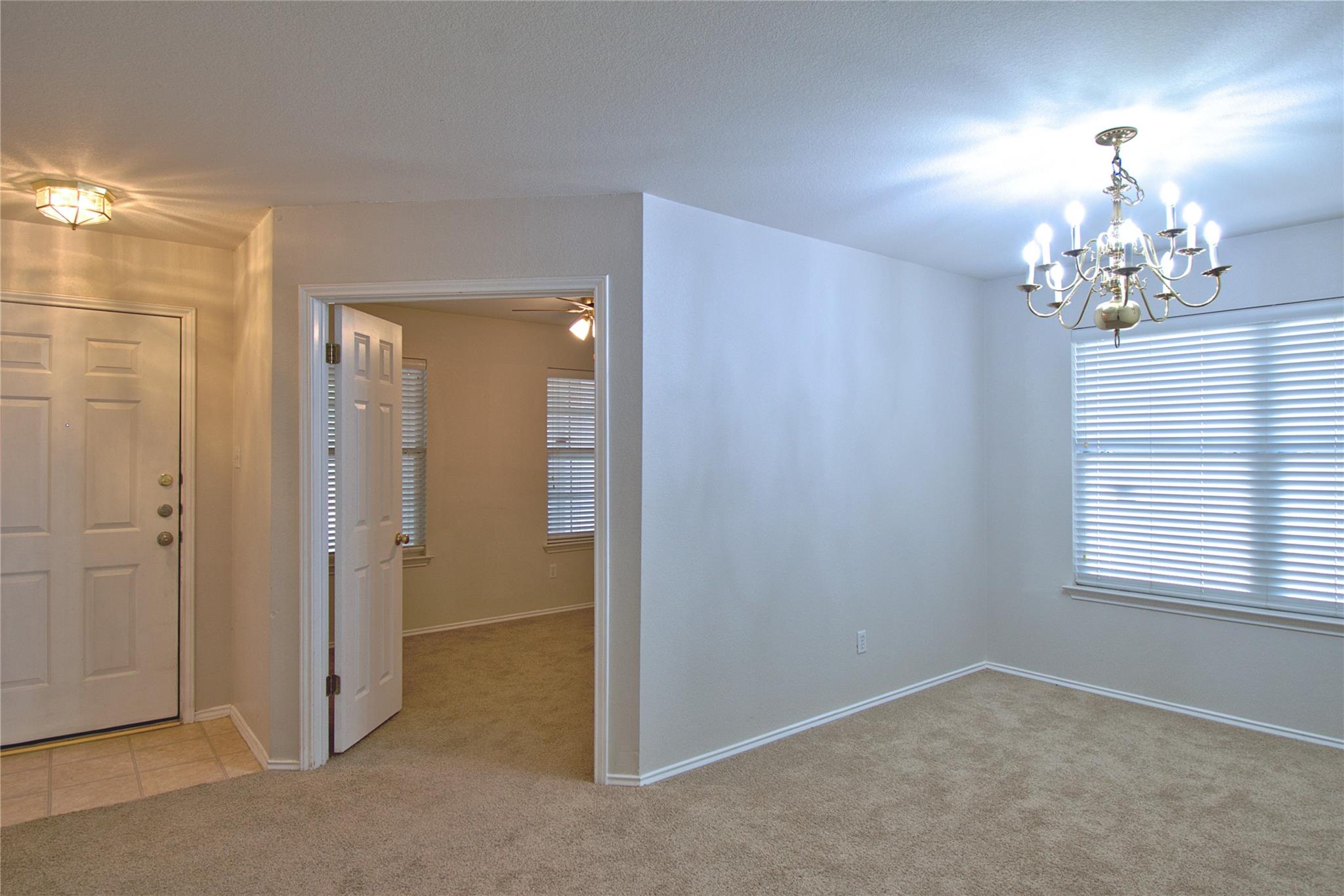 12217 Kilmartin Ln Property Photo 5