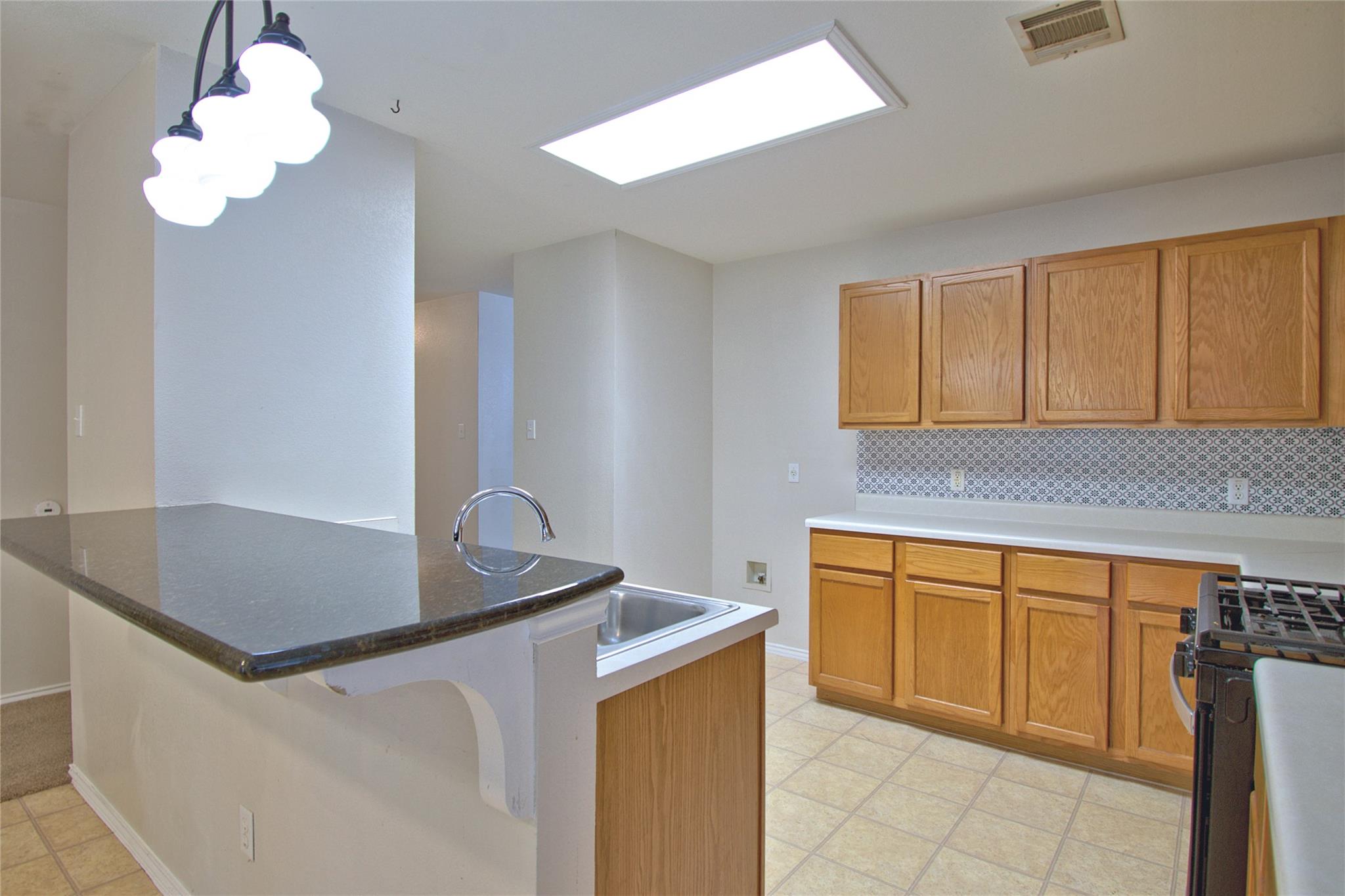 12217 Kilmartin Ln Property Photo 17