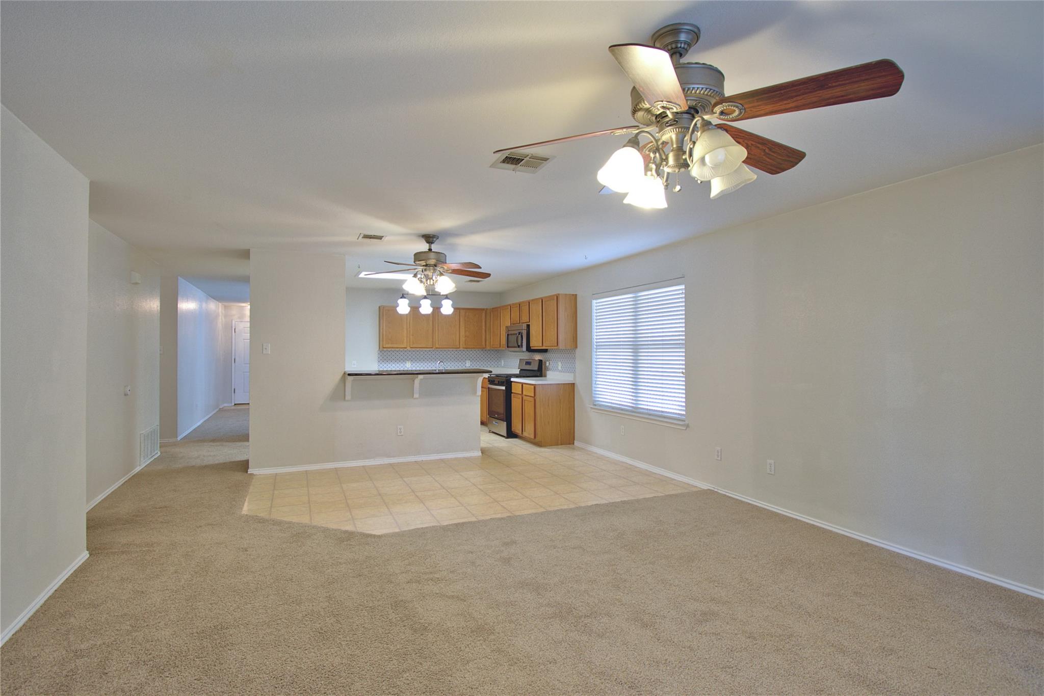 12217 Kilmartin Ln Property Photo 19