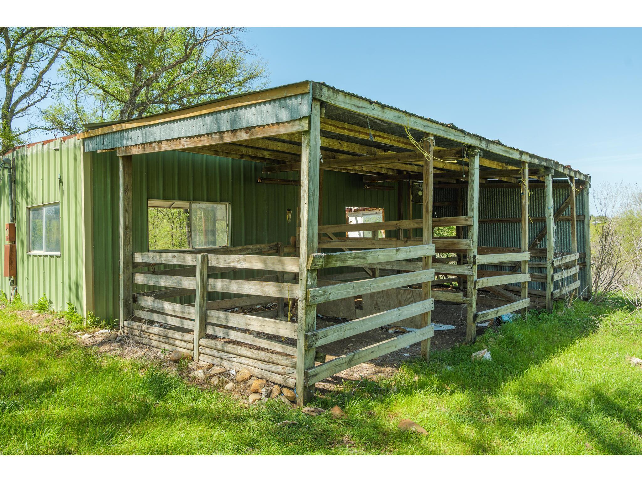 185 Settlers Trl Property Photo 7