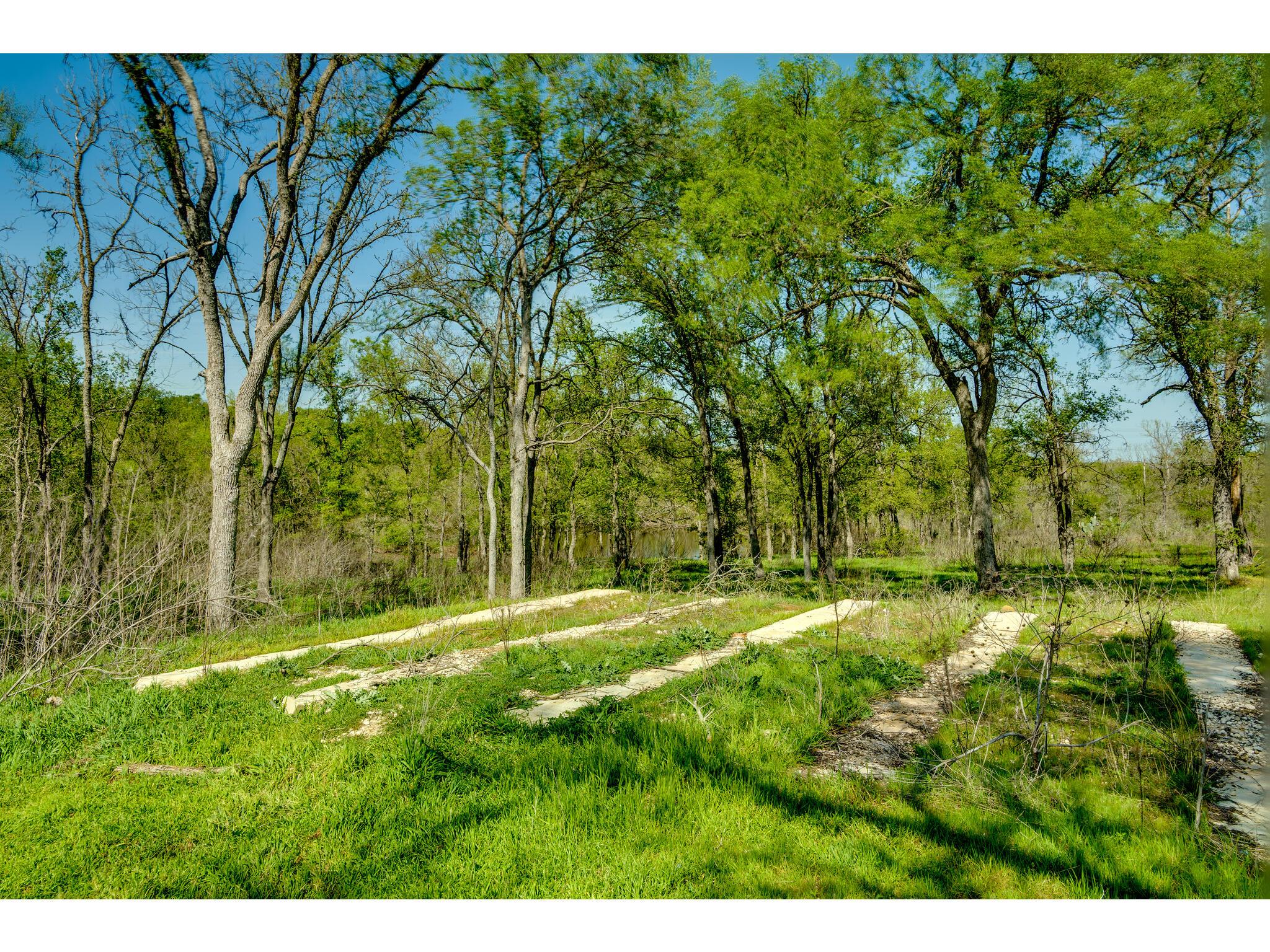 185 Settlers Trl Property Photo 15