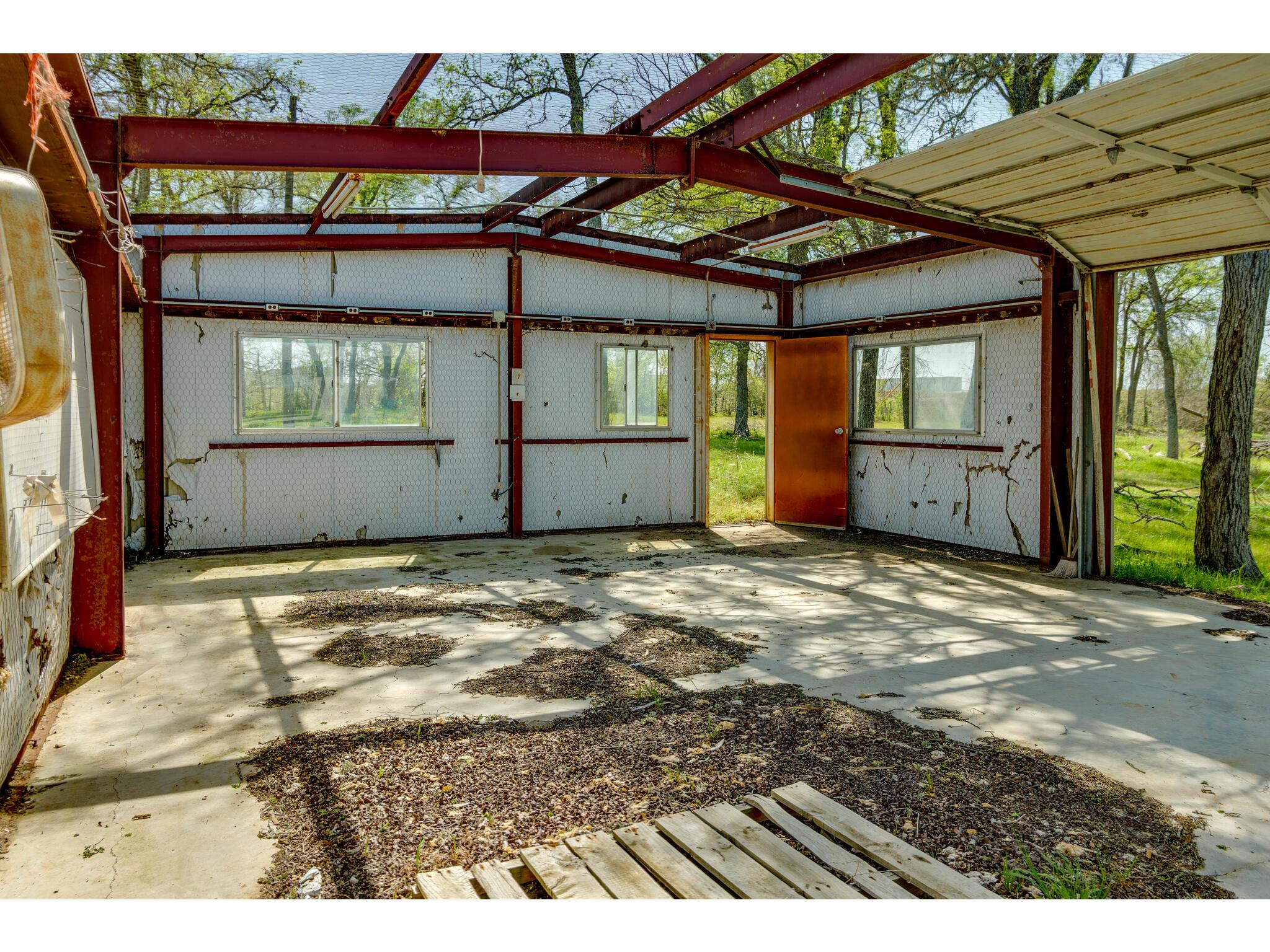 185 Settlers Trl Property Photo 26