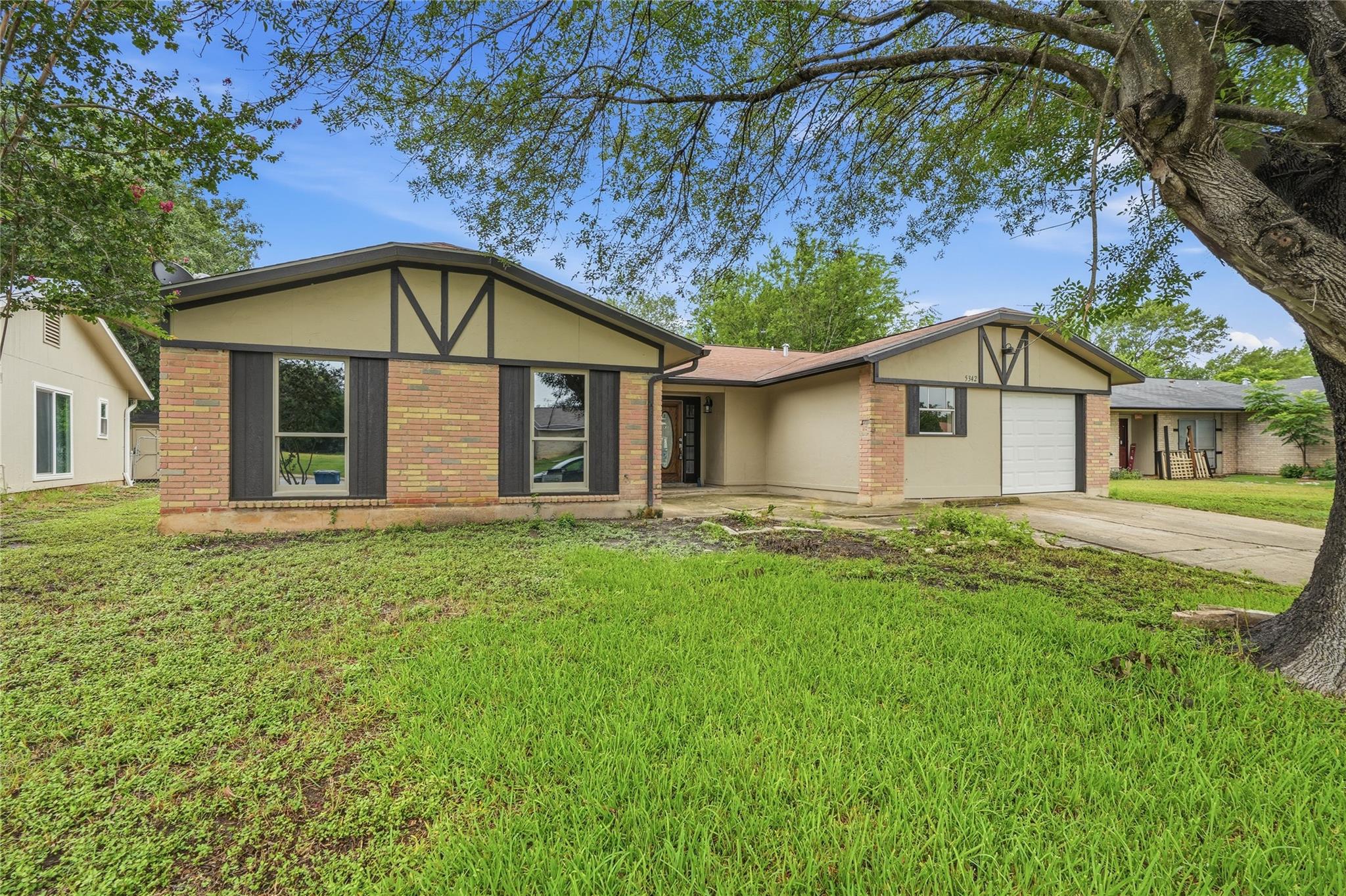 5342 Binz Engleman Rd Property Photo 1