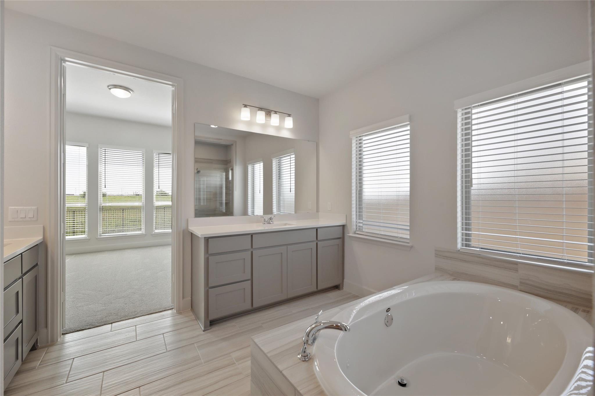 127 Plumbago Loop Property Photo 14