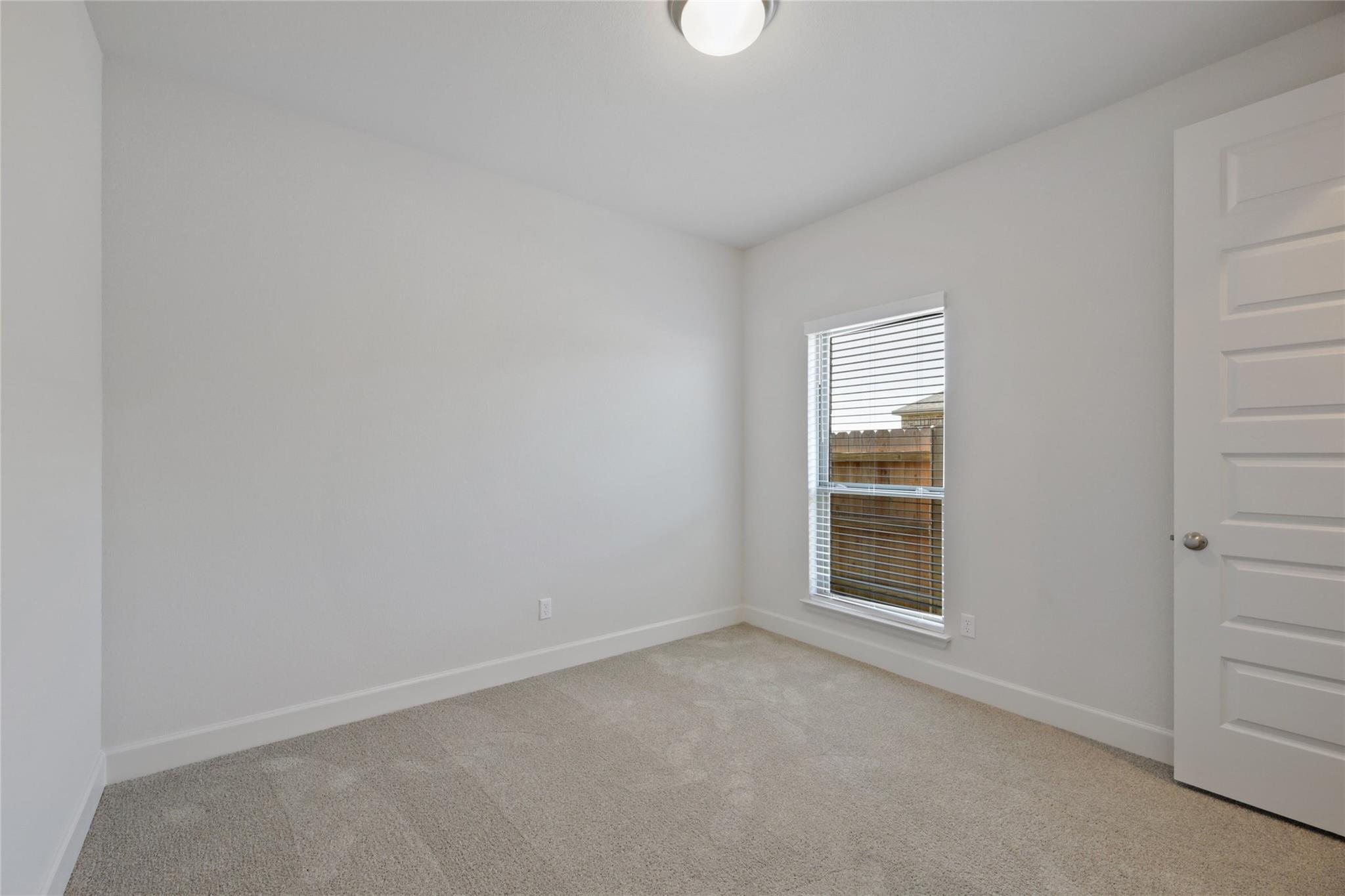 127 Plumbago Loop Property Photo 21