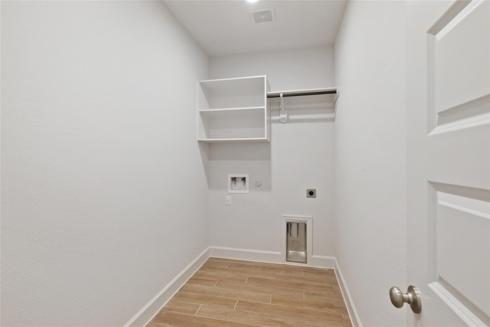 127 Plumbago Loop Property Photo 24