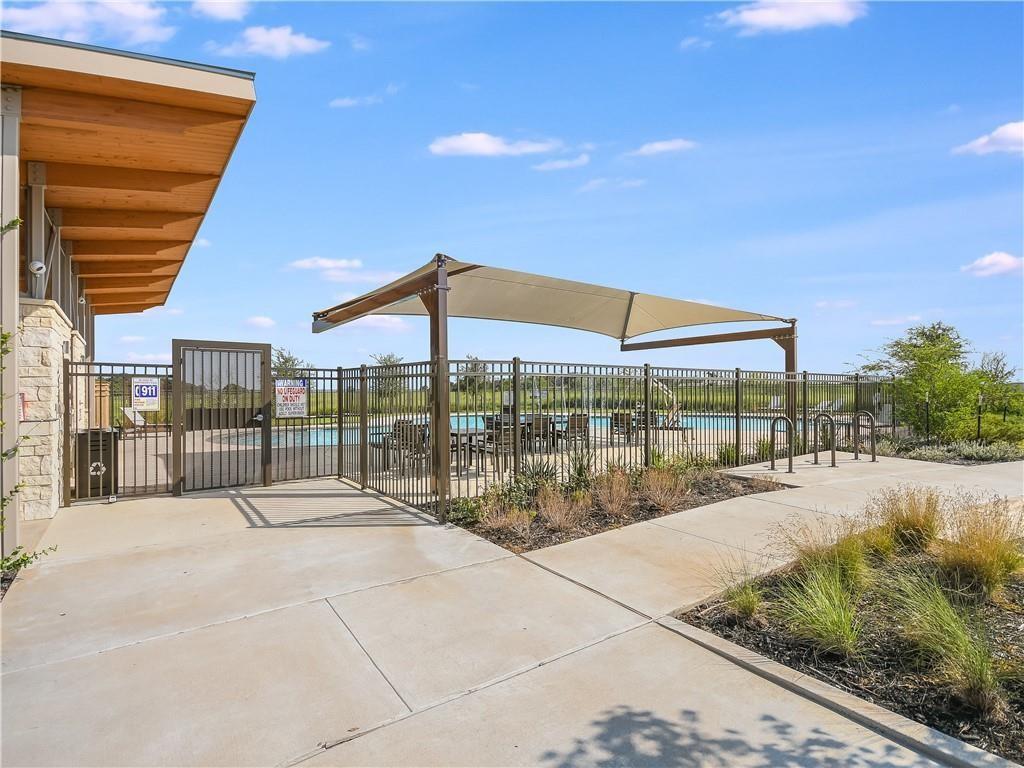 127 Plumbago Loop Property Photo 33