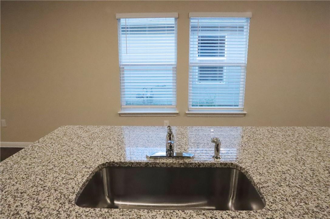 3004 Tweedy Trl Property Photo 13