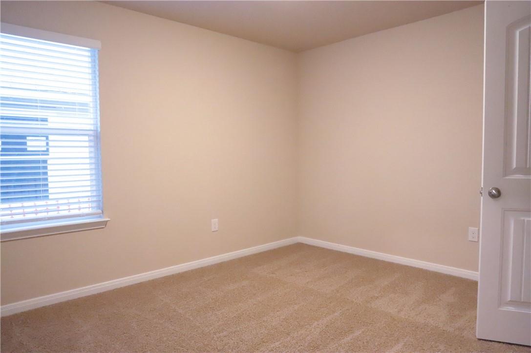 3004 Tweedy Trl Property Photo 27