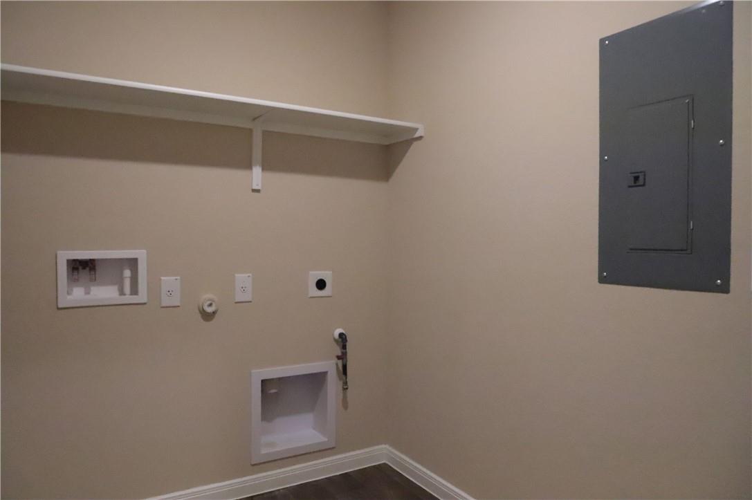3004 Tweedy Trl Property Photo 32