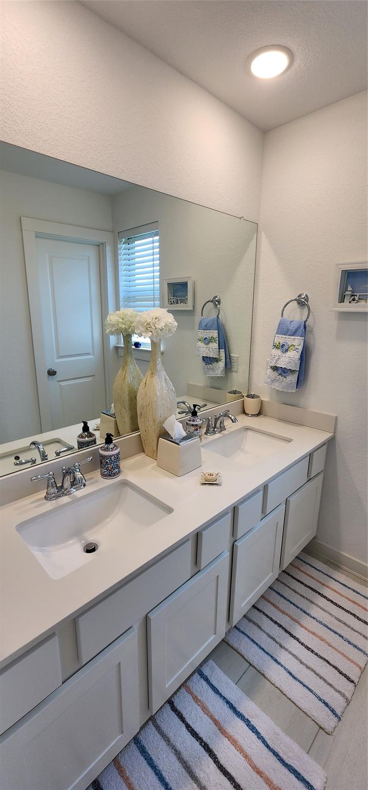 128 Rosebush Dr Property Photo 32
