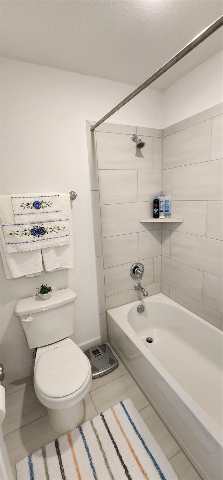 128 Rosebush Dr Property Photo 33