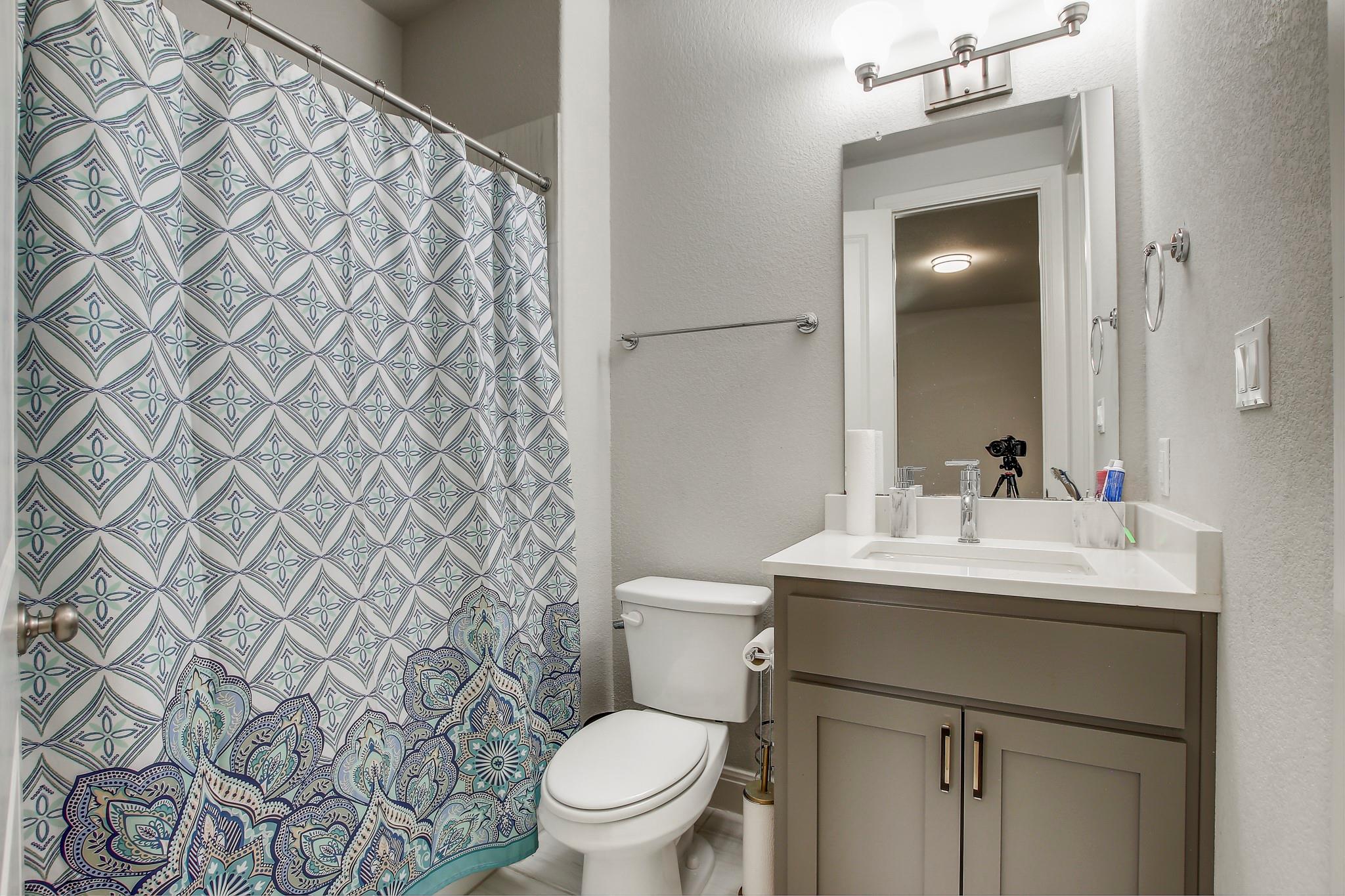 525 Houston Loop Property Photo 24