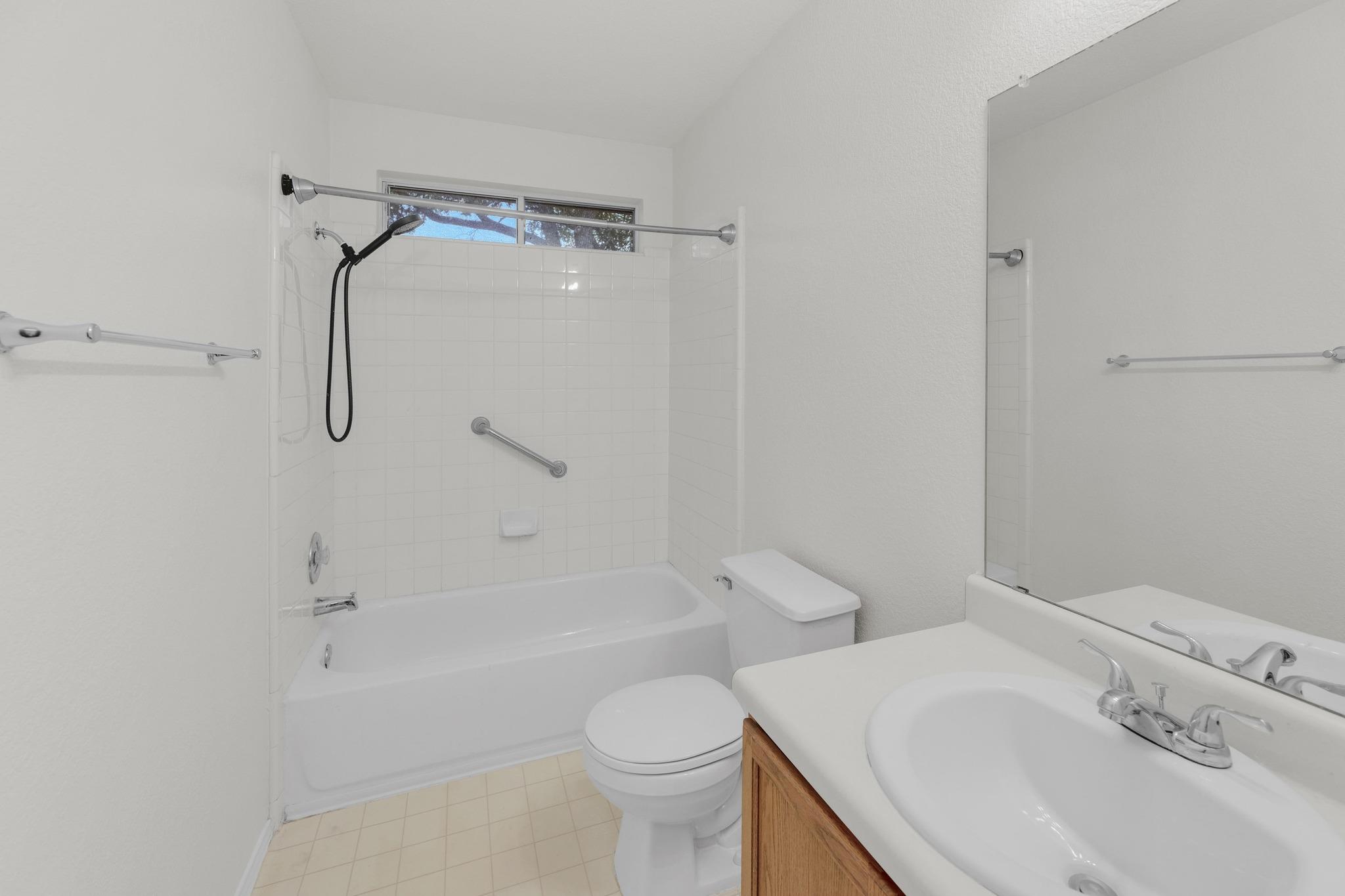 104 Presidio Dr Property Photo 27