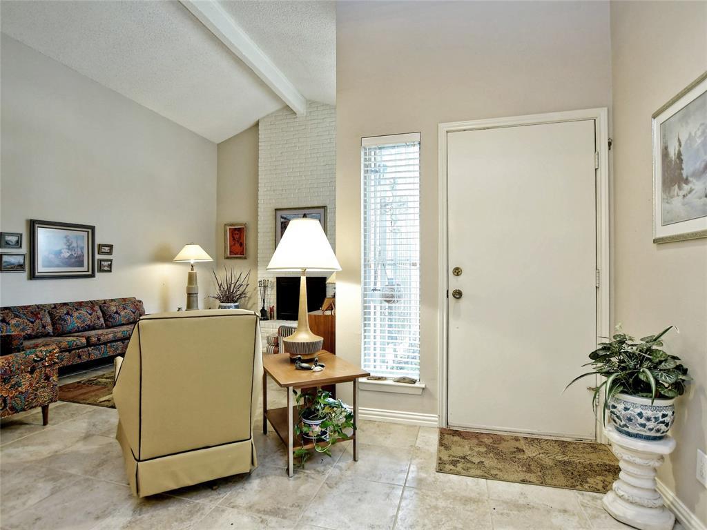 7919 Ridgeline Dr N Property Photo 6