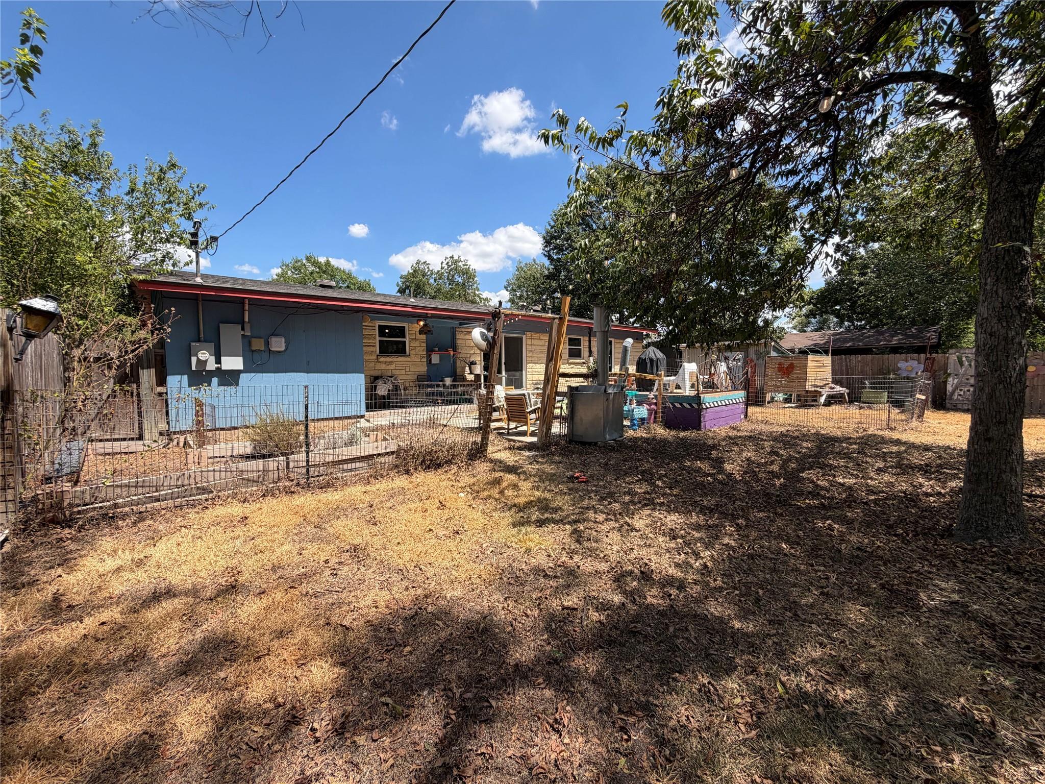 1411 Ridgemont Dr Property Photo 26