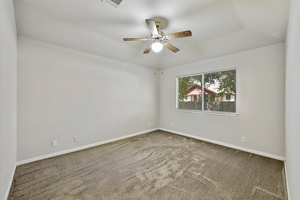 7212 Great Panda Cv Property Photo 9
