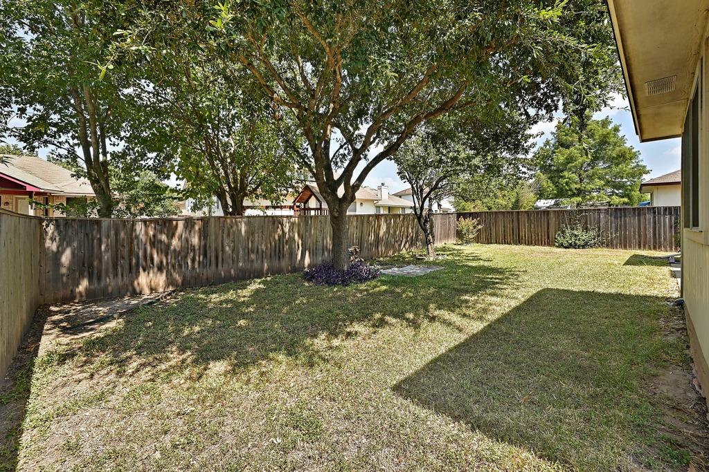 7212 Great Panda Cv Property Photo 19