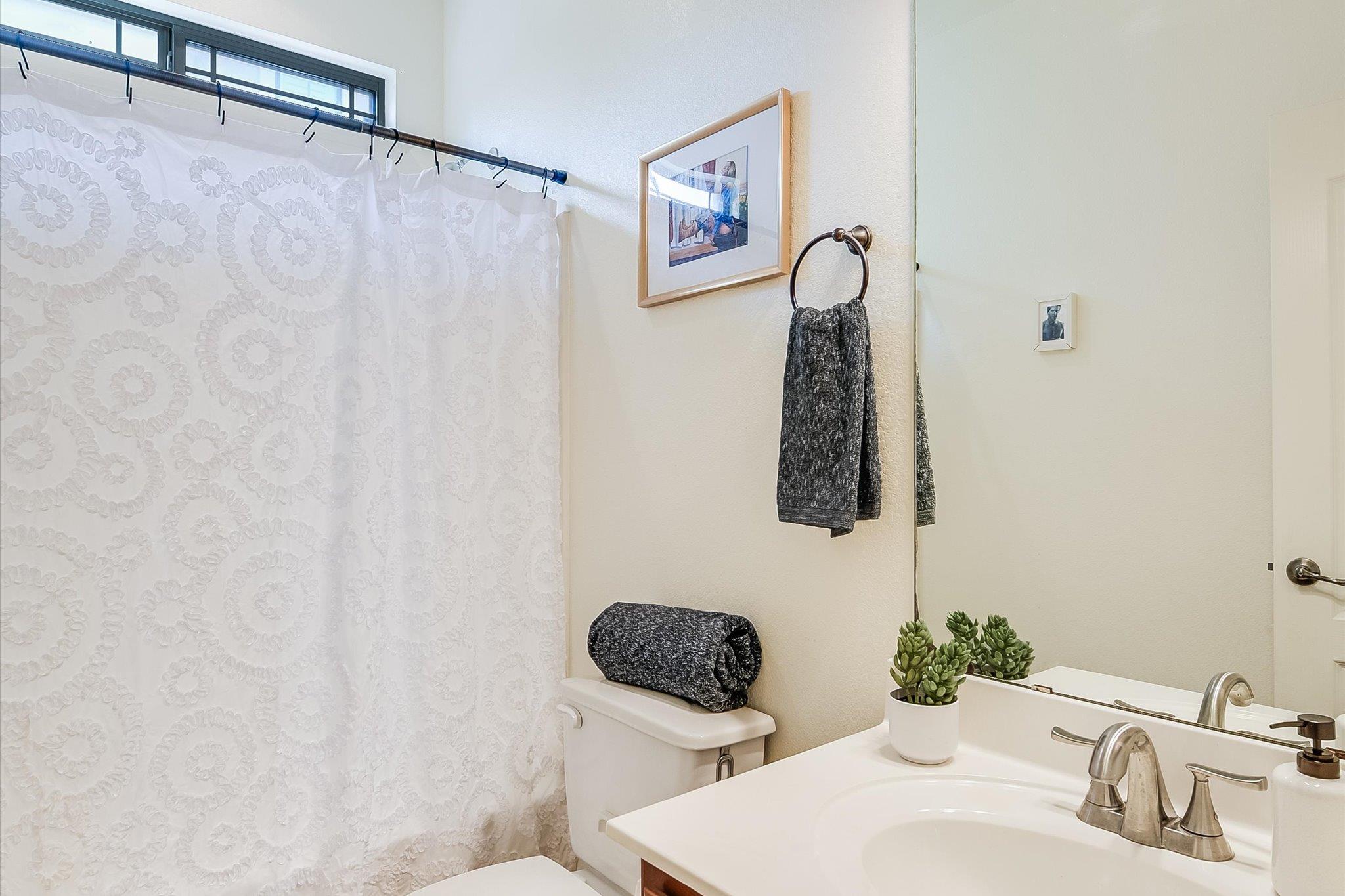 10229 English Oak Dr Property Photo 16